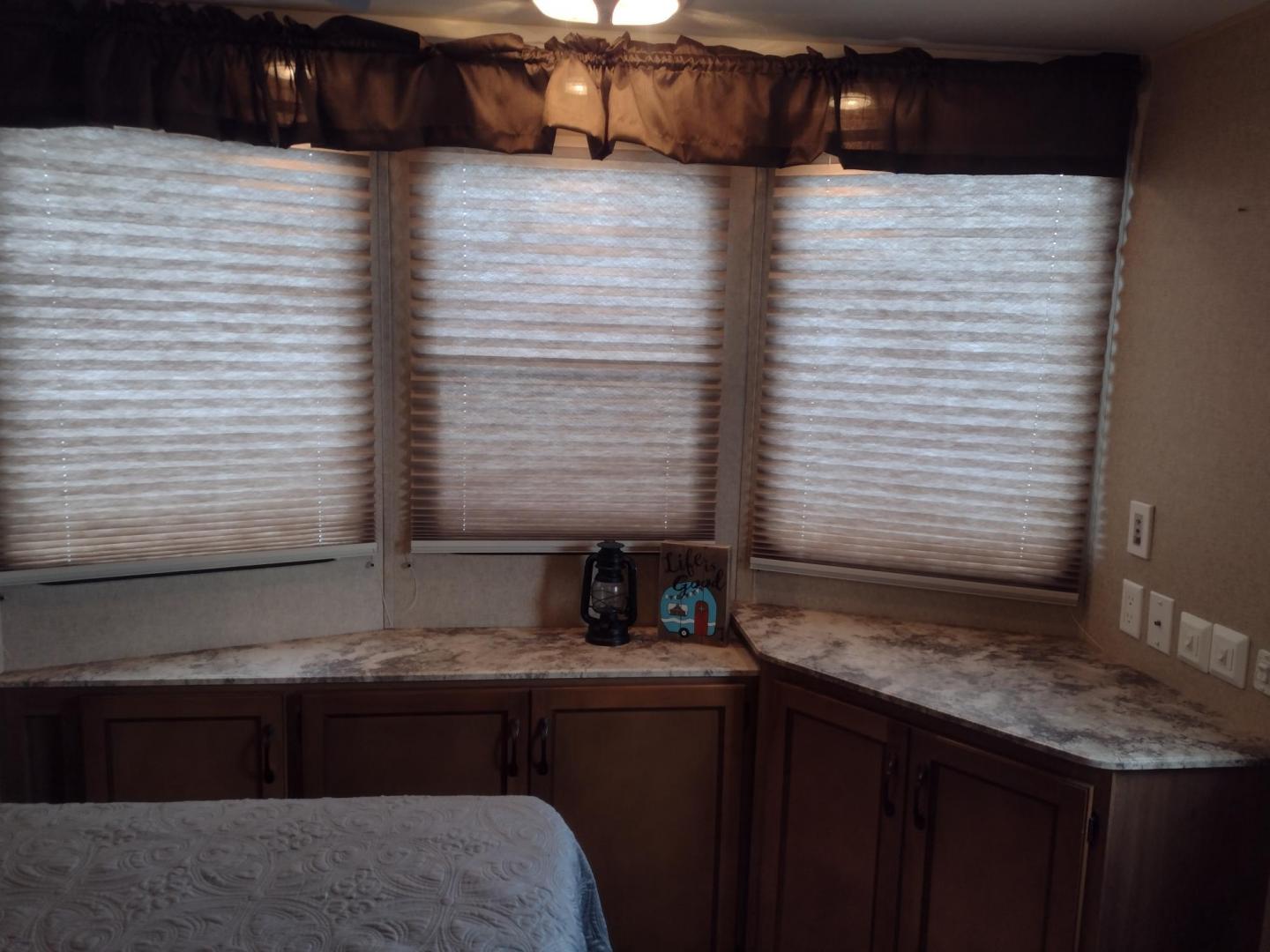 2014 Silver /Gray Forest River Catalina 39BHTS (5ZT2CA4B2ET) , located at 17760 Hwy 62, Morris, OK, 74445, 35.609104, -95.877060 - GET IT WHILE YOU CAN!!! 2014 FOREST RIVER CATALINA COACHMEN 39BHTS 41FT OVERALL WITH 21FT POWER AWNING.***REBUILT TITLE*** IN THE MASTER BEDROOM IS A QUEEN SIZE BED WITH STORAGE UNDER THE BED, OVERHEAD CABINETS, WARDROBE CABINETS, WARDROBE CLOSET, AND CEILING FAN. IN THE LIVING/KITCHEN AREA IS AN EN - Photo#46