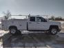 2015 White /Gray Chevrolet Silverado 2500HD (1GC2KUEG7FZ) with an 6.0L V8 OHV 16V FFV engine, 6-Speed Automatic transmission, located at 17760 Hwy 62, Morris, OK, 74445, (918) 733-4887, 35.609104, -95.877060 - 2015 CHEVY SILVERADO 2500 HD 4WD BI-FUEL SYSTEM THAT RUNS ON CNG OR GASOLINE WITH 6.0L V8 ENIGINE. ***CLEAN TITLE*** IT FEATURES POWER LOCKS, POWER WINDOWS, MANUAL SEATS, CLOTH INTERIOR, CRUSIE CONTROL, TRACTION CONTROL, TRAILER BRAKES, BACKUP CAMERA, AM/FM RADIO, NO BACK SEAT HAS OPEN TOOL BOX, - Photo#3