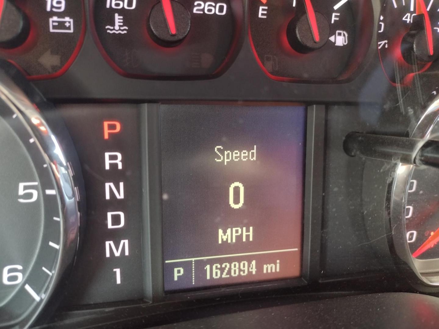 2015 White /Gray Chevrolet Silverado 2500HD (1GC2KUEG7FZ) with an 6.0L V8 OHV 16V FFV engine, 6-Speed Automatic transmission, located at 17760 Hwy 62, Morris, OK, 74445, (918) 733-4887, 35.609104, -95.877060 - 2015 CHEVY SILVERADO 2500 HD 4WD BI-FUEL SYSTEM THAT RUNS ON CNG OR GASOLINE WITH 6.0L V8 ENIGINE. ***CLEAN TITLE*** IT FEATURES POWER LOCKS, POWER WINDOWS, MANUAL SEATS, CLOTH INTERIOR, CRUSIE CONTROL, TRACTION CONTROL, TRAILER BRAKES, BACKUP CAMERA, AM/FM RADIO, NO BACK SEAT HAS OPEN TOOL BOX, - Photo#11