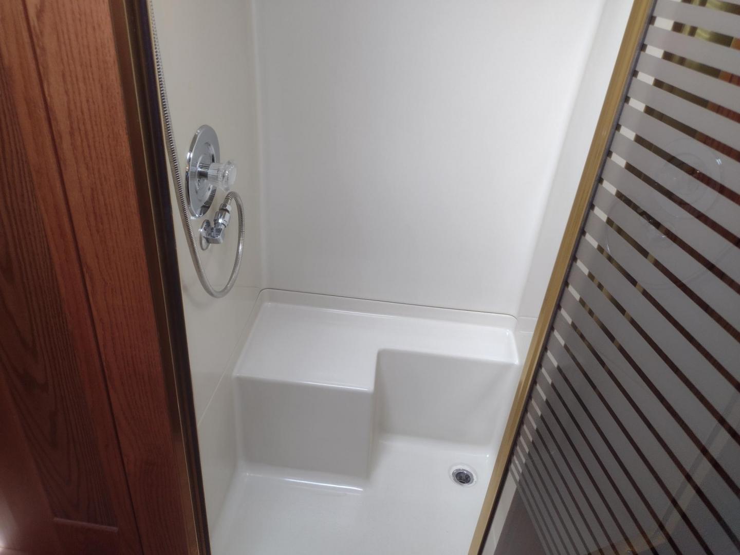 1994 Silver Airstream EXCELLA 1000 EXCELLA 1000 (1STJEAP26RJ) , located at 17760 Hwy 62, Morris, OK, 74445, 35.609104, -95.877060 - HAVE YOU EVER WANTED TO BECOME PART OF THE AIRSTREAM FAMILY? WELL HERE IS YOUR CHANCE, CHECK OUT THIS 1994 AIRSTREAM CLASSIC EXCELLA 1000 30FT OVERALL WITH A 21FT MANUAL AWNING.****CLEAN TITLE**** IN THE LIVING AND KITCHEN AREA IS A COUCH THAT FOLD DOWN FOR ADDITIONAL SLEEPING, HAS PULL OUT STORAGE - Photo#37