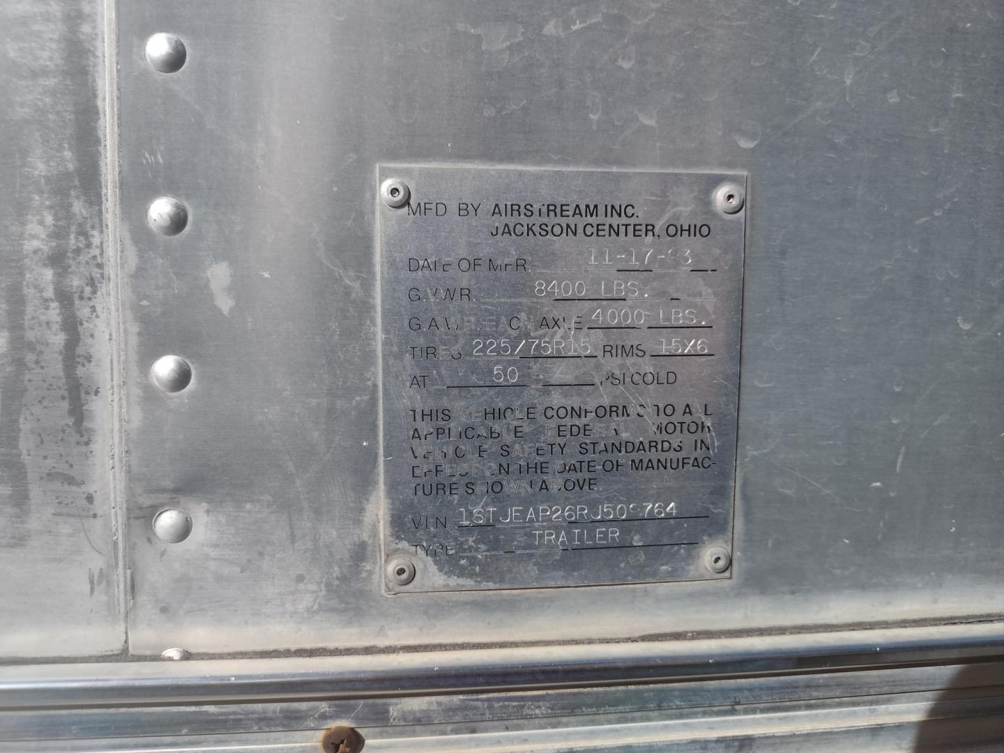 1994 Silver Airstream EXCELLA 1000 EXCELLA 1000 (1STJEAP26RJ) , located at 17760 Hwy 62, Morris, OK, 74445, 35.609104, -95.877060 - HAVE YOU EVER WANTED TO BECOME PART OF THE AIRSTREAM FAMILY? WELL HERE IS YOUR CHANCE, CHECK OUT THIS 1994 AIRSTREAM CLASSIC EXCELLA 1000 30FT OVERALL WITH A 21FT MANUAL AWNING.****CLEAN TITLE**** IN THE LIVING AND KITCHEN AREA IS A COUCH THAT FOLD DOWN FOR ADDITIONAL SLEEPING, HAS PULL OUT STORAGE - Photo#43