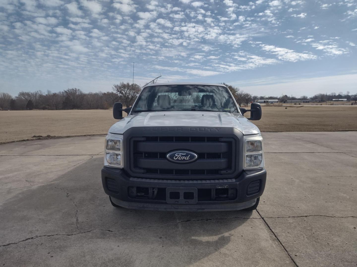 2014 White /Gray Ford F-250 SD (1FT7X2A65EE) with an 6.2L V8 OHV 16V engine, 6-Speed Automatic transmission, located at 17760 Hwy 62, Morris, OK, 74445, (918) 733-4887, 35.609104, -95.877060 - 2014 FORD F250 2WD SUPER DUTY ***CLEAN TITLE*** IS A BI-FUEL SYSTEM THAT RUNS ON CNG (COMPRESSED NATURAL GAS) OR GASOLINE. THIS TRUCK HAS A 6.2L V8 ENGINE, FEATURES LEATHER MANUAL SEAT, MANUAL WINDOWS, MANUAL LOCKS, MANUAL MIRRORS, AM FM RADIO, CRUISE CONTROL, TRACTION CONTROL, TRAILER HITCH, AND S - Photo#1