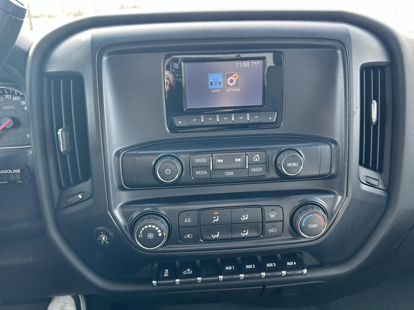 2015 White /Gray Chevrolet Silverado 1500 (1GCRCPECXFZ) with an 5.3L V8 OHV 16V engine, 6-Speed Automatic transmission, located at 17760 Hwy 62, Morris, OK, 74445, (918) 733-4887, 35.609104, -95.877060 - 2015 CHEVY SILVERADO 1500 2WD BI-FUEL SYSTEM RUNS ON CNG OR GASOLINE WITH THE 5.3L V8 ENGINE. IT FEATURES MANUAL SEATS, CLOTH INTERIOR, POWER LOCKS, POWER WINDOWS, AM/FM RADIO, BACKUP CAMERA, CRUSIE CONTROL, TRACTION CONTROL, SAFETY LIGHT, AND WEATHER GUARD TOOL BOXES. ONLY 157,343 MILES WITH FIREST - Photo#12