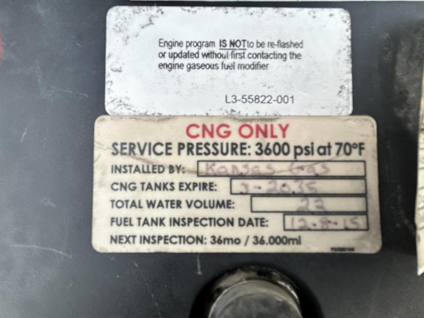 2015 White /Gray Chevrolet Silverado 1500 (1GCRCPECXFZ) with an 5.3L V8 OHV 16V engine, 6-Speed Automatic transmission, located at 17760 Hwy 62, Morris, OK, 74445, (918) 733-4887, 35.609104, -95.877060 - 2015 CHEVY SILVERADO 1500 2WD BI-FUEL SYSTEM RUNS ON CNG OR GASOLINE WITH THE 5.3L V8 ENGINE. IT FEATURES MANUAL SEATS, CLOTH INTERIOR, POWER LOCKS, POWER WINDOWS, AM/FM RADIO, BACKUP CAMERA, CRUSIE CONTROL, TRACTION CONTROL, SAFETY LIGHT, AND WEATHER GUARD TOOL BOXES. ONLY 157,343 MILES WITH FIREST - Photo#27