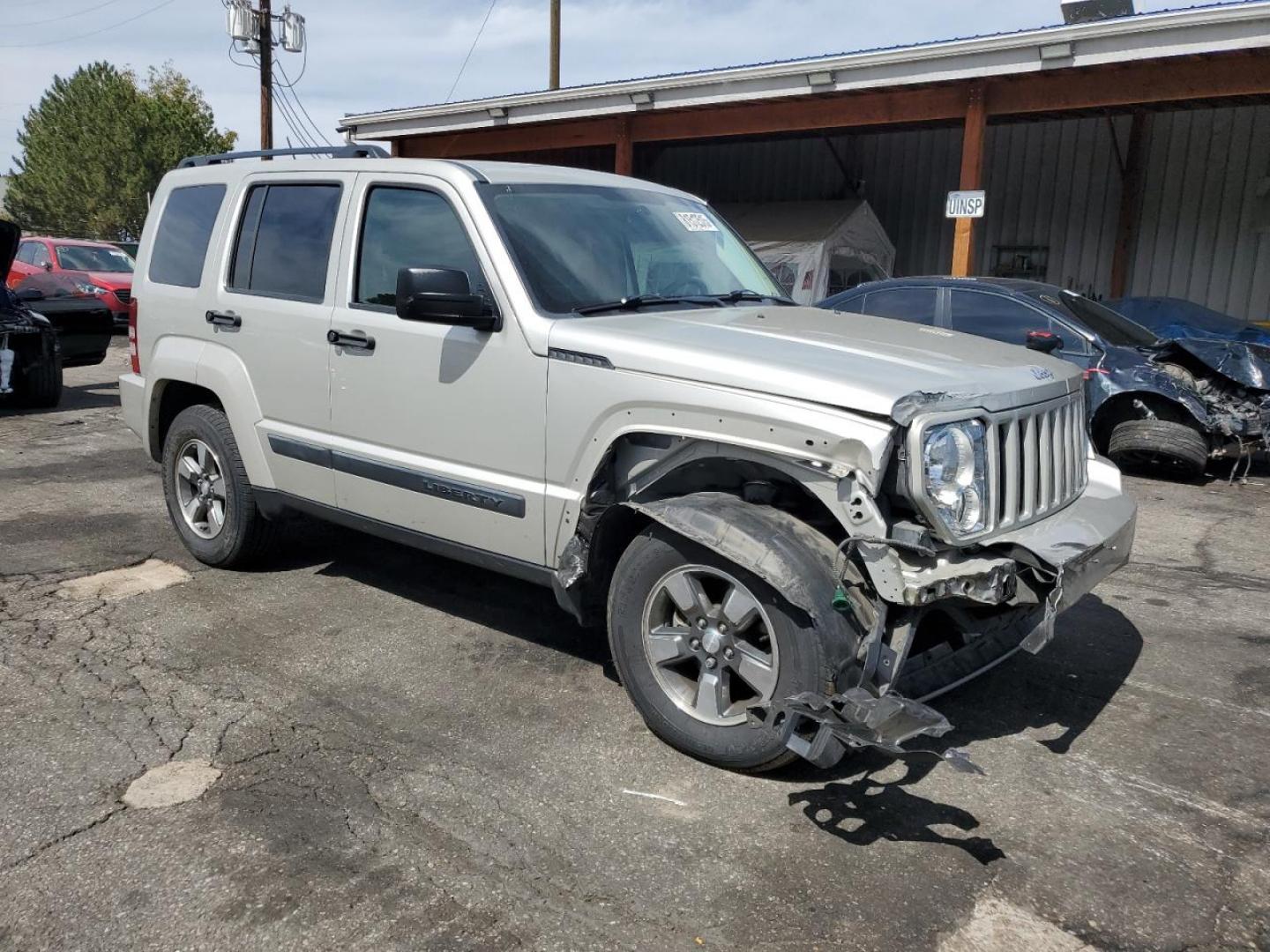 2009 Silver /TAN Jeep Liberty Sport 4WD (1J8GN28K99W) with an 3.7L V6 SOHC 12V engine, 4-Speed Automatic Overdrive transmission, located at 17760 Hwy 62, Morris, OK, 74445, (918) 733-4887, 35.609104, -95.877060 - Photo#32