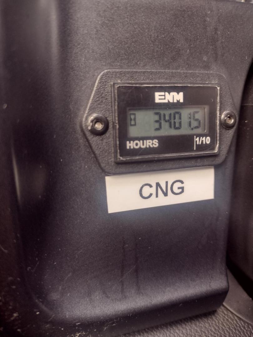 2015 White /GRAY Chevrolet Silverado 2500HD (1GC2CUEG2FZ) with an 6.0L V8 OHV 16V FFV engine, 6-Speed Automatic transmission, located at 17760 Hwy 62, Morris, OK, 74445, (918) 733-4887, 35.609104, -95.877060 - 2015 CHEVY SILVERADO 2500 HD 2WD BI-FUEL SYSTEM THAT RUNS ON CNG OR GASOLINE WITH 6.0L V8 ENIGINE. IT FEATURES POWER LOCKS, POWER WINDOWS, MANUAL SEATS, CLOTH INTERIOR, CRUSIE CONTROL, TRACTION CONTROL, TRAILER BRAKES, AM/FM RADIO, NO BACK SEAT HAS OPEN TOOL BOX, AND TOOL BED. ONLY 231,560 MILES WIT - Photo#13