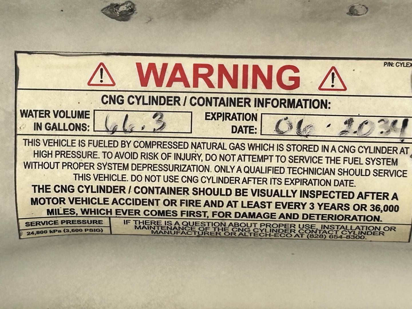 2014 White /Gray Ford F-150 XL (1FTEX1EM8EK) with an 3.7L V6 DOHC 24V engine, 6-Speed Automatic transmission, located at 17760 Hwy 62, Morris, OK, 74445, (918) 733-4887, 35.609104, -95.877060 - 2014 FORD F-150 4WD HAS A 3.7L V6 ENGINGE BI-FUEL SYSTEM RUNS ON CNG (COMPRESSED NATURAL GAS) OR GASOLINE. IT FEATURES CLOTH INTERIOR, MANUAL SEATS, POWER WINDOWS, POWER LOCKS, POWER MIRRORS, AM/FM STEREO, SIRIUS RADIO, CD PLAYER, AUXILLIARY PORT, CRUISE CONTROL, TRACTION CONTROL, BACKUP CAMERA, MUL - Photo#27