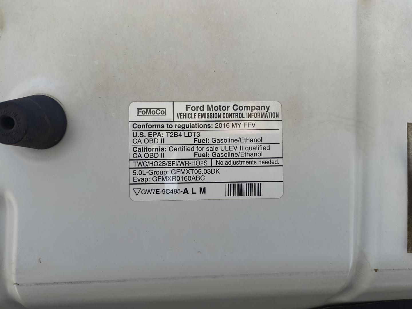 2016 White /GRAY Ford F-150 XL (1FTFX1EF1GK) with an 5.0L V8 engine, 6A transmission, located at 17760 Hwy 62, Morris, OK, 74445, (918) 733-4887, 35.609104, -95.877060 - 2016 FORD F-150 4WD HAS THE 5.0L V8 ENGINE BI-FUEL SYSTEM RUNS ON CNG OR GASOLINE. IT FEATURES KEYLESS REMOTE ENTRY, MANUAL LEATHER SEATS, POWER LOCKS, POWER WINDOWS, POWER MIRROR, AM/FM STEREO, CD PLAYER, USB PORT, CRUISE CONTROL, TRACTION CONTROL, MULTI-FUNCTIONING STEERING WHEEL CONTROLS, TRAIL - Photo#27