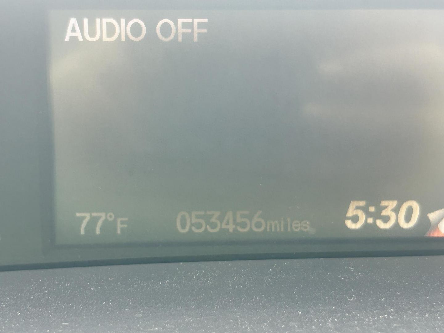 2013 White /Gray Honda Civic (19XFB5F53DE) with an 1.8L L4 SOHC 16V CNG engine, 5A transmission, located at 17760 Hwy 62, Morris, OK, 74445, (918) 733-4887, 35.609104, -95.877060 - 2013 HONDA CIVIC DEDICATED CNG (RUNS ONLY ON COMPRESSED NATURAL GAS) HAS A 1.8L 4 CYLINDER ENGINE AND IS 2WD. FEATURES MANUAL SEATS, POWER LOCKS, POWER MIRRORS, POWER WINDOWS. HAS AM/FM RADIO, CD PLAYER, AUX PORT, CRUISE CONTROL, MULTI-FUNCTION STEERING WHEEL CONTROL, AND TRACTION CONTROL. ONLY 53,4 - Photo#10