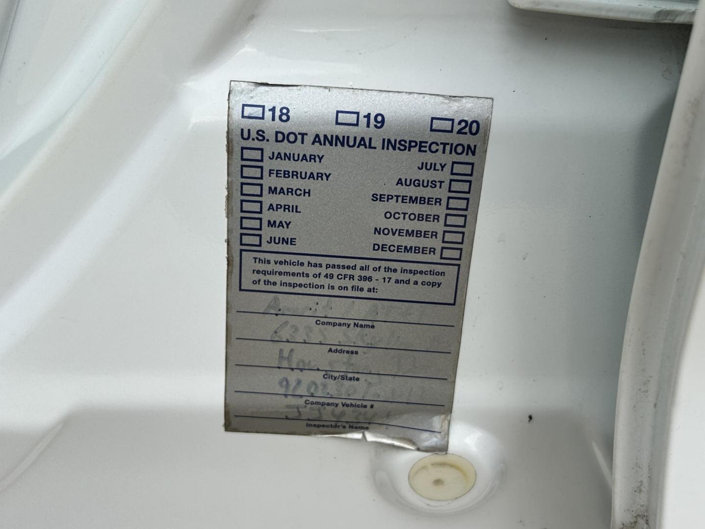 2013 White /Gray Honda Civic (19XFB5F53DE) with an 1.8L L4 SOHC 16V CNG engine, 5A transmission, located at 17760 Hwy 62, Morris, OK, 74445, (918) 733-4887, 35.609104, -95.877060 - 2013 HONDA CIVIC DEDICATED CNG (RUNS ONLY ON COMPRESSED NATURAL GAS) HAS A 1.8L 4 CYLINDER ENGINE AND IS 2WD. FEATURES MANUAL SEATS, POWER LOCKS, POWER MIRRORS, POWER WINDOWS. HAS AM/FM RADIO, CD PLAYER, AUX PORT, CRUISE CONTROL, MULTI-FUNCTION STEERING WHEEL CONTROL, AND TRACTION CONTROL. ONLY 53,4 - Photo#23