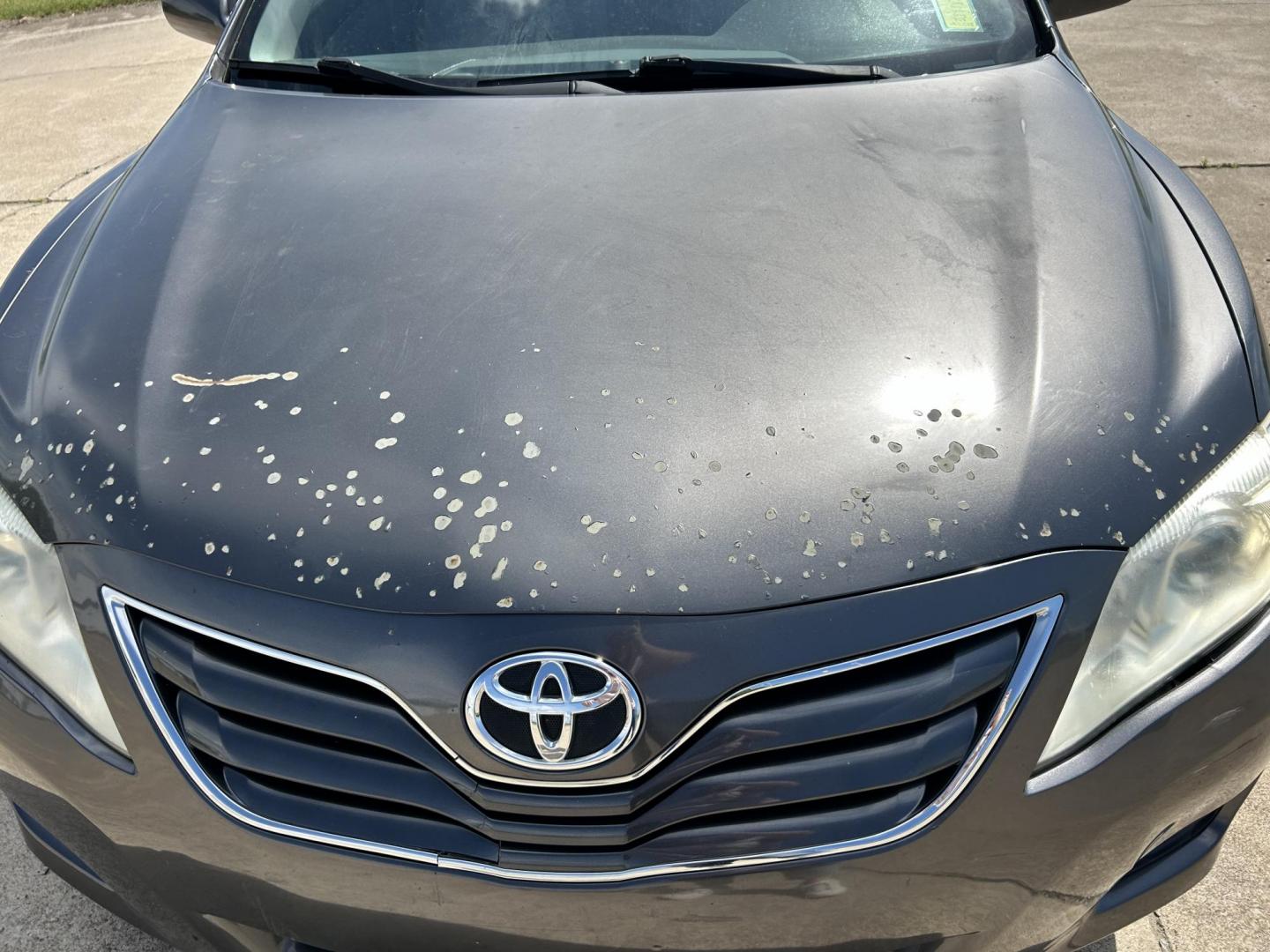 2011 Silver /GRAY Toyota Camry LE (4T4BF3EK2BR) with an 2.5L L4 DOHC 16V engine, 6-Speed Automatic transmission, located at 17760 Hwy 62, Morris, OK, 74445, (918) 733-4887, 35.609104, -95.877060 - 2011 TOYOTA CAMRY LE WITH 2.5L 4 CYLINDER ENGINE. THIS FEATURES KEYLESS ENTRY, CLOTH INTERIOR, POWER DRIVER SEAT, MANUAL PASSENGER SEAT, POWER WINDOWS, POWER LOCKS, AM/FM RADIO, CD PLAYER, AUXILIARY PORT, CRUISE CONTROL, AND TRACTION CONTROL. ONLY HAS 143,089 MILES AND BLACK HAWK 215/60R16 TIRES. - Photo#23