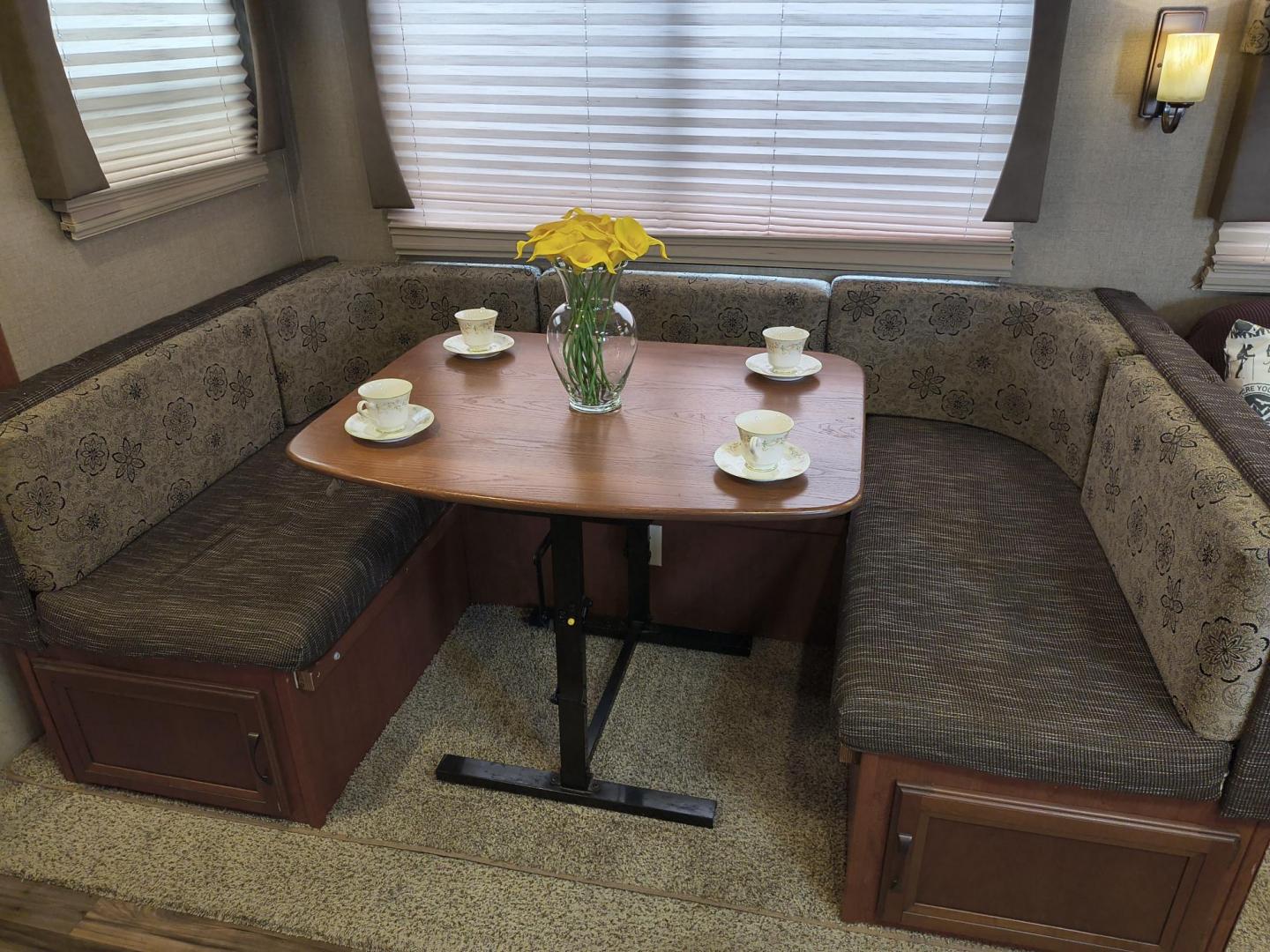 2015 White /BROWN Forest River PUMA 31BHSS 31BHSS (4X4TPUG23FP) , located at 17760 Hwy 62, Morris, OK, 74445, 35.609104, -95.877060 - CAMPING SEASON IS RIGHT AROUND THE CORNER SO CHECK OUT THIS 2015 FOREST RIVER PUMA 31BHSS 34.5FT OVERALL WITH 15FT POWER AWNING. IN THE FRONT IS THE MASTER BEDROOM WITH A QUEEN SIZE BED, STORAGE UNDER THE BED, TWO WARDROBE CLOSETS, AND OVERHEAD CABINETS. IN THE LIVING AND KITCHEN AREA THERE IS A ENT - Photo#20