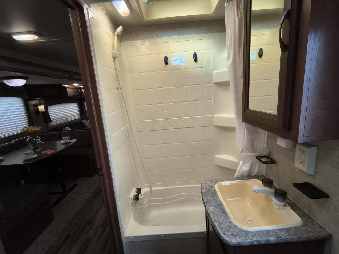 2015 White /BROWN Forest River PUMA 31BHSS 31BHSS (4X4TPUG23FP) , located at 17760 Hwy 62, Morris, OK, 74445, 35.609104, -95.877060 - CAMPING SEASON IS RIGHT AROUND THE CORNER SO CHECK OUT THIS 2015 FOREST RIVER PUMA 31BHSS 34.5FT OVERALL WITH 15FT POWER AWNING. IN THE FRONT IS THE MASTER BEDROOM WITH A QUEEN SIZE BED, STORAGE UNDER THE BED, TWO WARDROBE CLOSETS, AND OVERHEAD CABINETS. IN THE LIVING AND KITCHEN AREA THERE IS A ENT - Photo#41