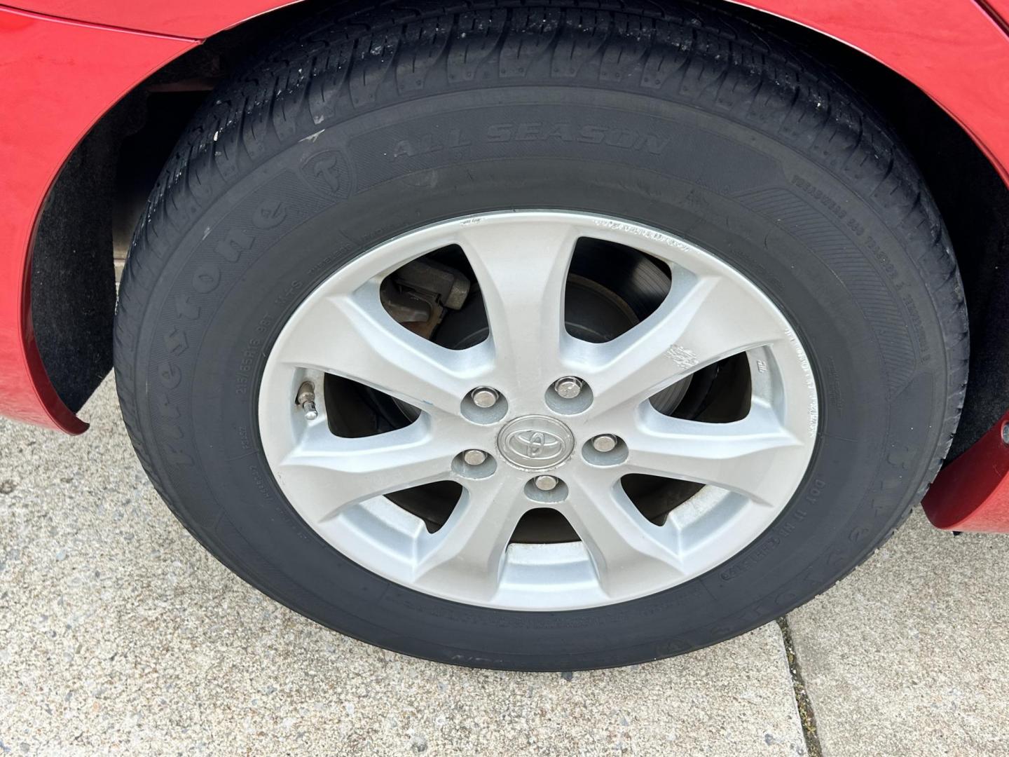 2011 RED /GRAY Toyota Camry LE (4T4BF3EK2BR) with an 2.5L L4 DOHC 16V engine, 6-Speed Automatic transmission, located at 17760 Hwy 62, Morris, OK, 74445, (918) 733-4887, 35.609104, -95.877060 - 2011 TOYOTA CAMRY LE WITH 2.5L 4 CYLINDER ENGINE. THIS FEATURES KEYLESS ENTRY, CLOTH INTERIOR, POWER DRIVER SEAT, MANUAL PASSENGER SEAT, POWER WINDOWS, POWER LOCKS, AM/FM RADIO, CD PLAYER, AUXILIARY PORT, CRUISE CONTROL, AND TRACTION CONTROL. ONLY HAS 91,152 MILES AND FIRETONE 215/65R16 TIRES. ** - Photo#19