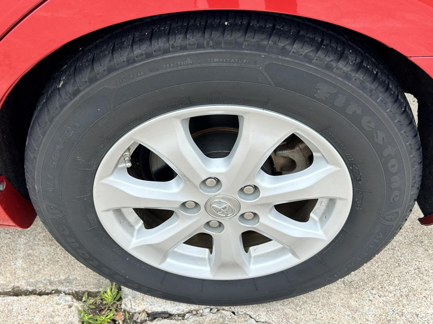 2011 RED /GRAY Toyota Camry LE (4T4BF3EK2BR) with an 2.5L L4 DOHC 16V engine, 6-Speed Automatic transmission, located at 17760 Hwy 62, Morris, OK, 74445, (918) 733-4887, 35.609104, -95.877060 - 2011 TOYOTA CAMRY LE WITH 2.5L 4 CYLINDER ENGINE. THIS FEATURES KEYLESS ENTRY, CLOTH INTERIOR, POWER DRIVER SEAT, MANUAL PASSENGER SEAT, POWER WINDOWS, POWER LOCKS, AM/FM RADIO, CD PLAYER, AUXILIARY PORT, CRUISE CONTROL, AND TRACTION CONTROL. ONLY HAS 91,152 MILES AND FIRETONE 215/65R16 TIRES. ** - Photo#20