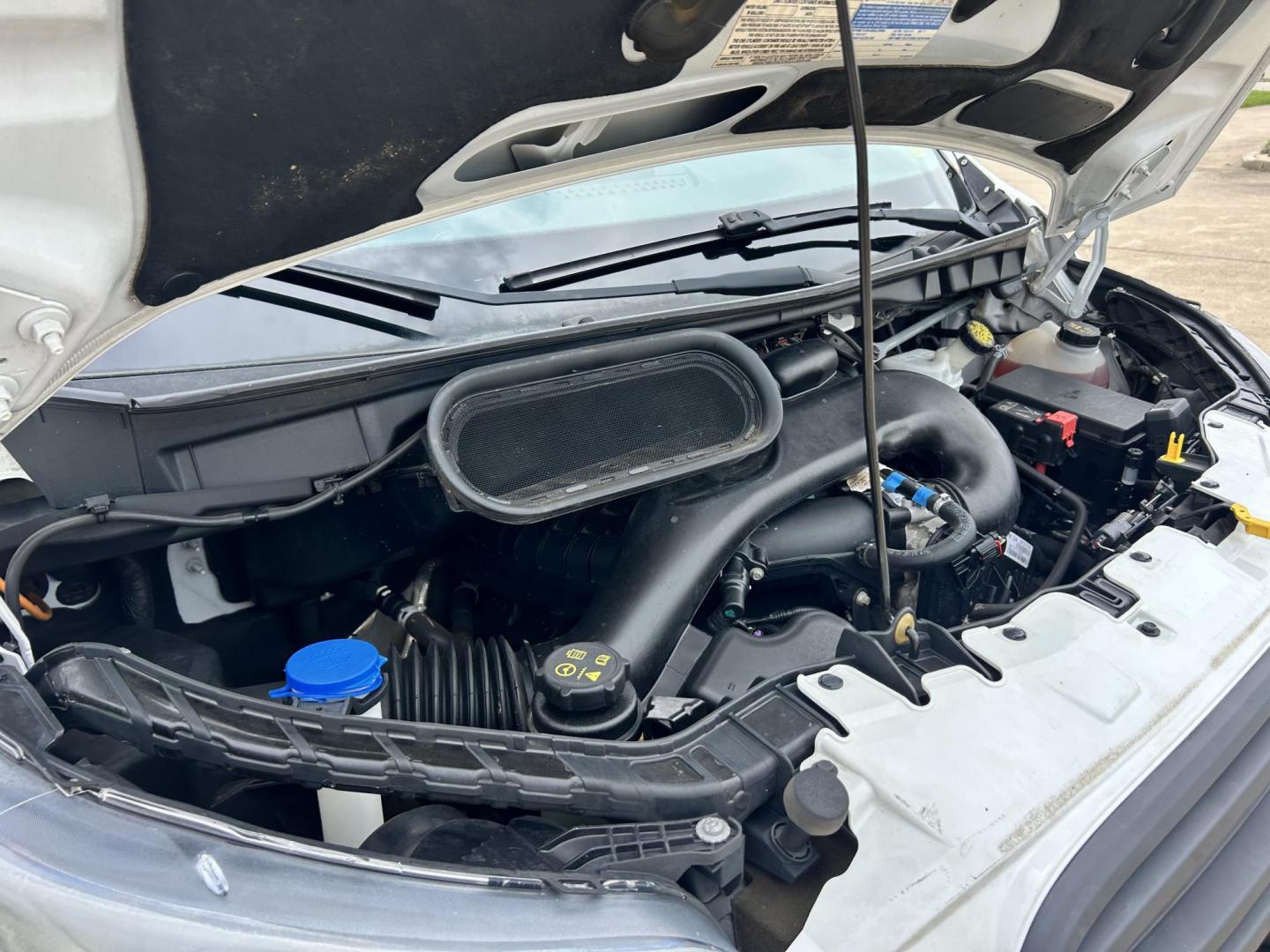 2017 White /GRAY Ford Transit 250 Van high Roof w/Sliding Pass. 148-in. WB (1FTYR2CM9HK) with an 3.7L V6 DOHC 24V engine, 6A transmission, located at 17760 Hwy 62, Morris, OK, 74445, (918) 733-4887, 35.609104, -95.877060 - 2017 FORD TRANSIT 250 HIGH TOP BI-FUEL SYSTEM RUNS ON CNG OR GASOLINE HAS THE 3.7L V6 ENIGINE. ***CLEAN TITLE*** IT FEATURES KEYLESS ENTRY, CLOTH INTERIOR, MANUAL SEATS, POWER WINDOWS, POWER LOCKS, POWER MIRRORS, CRUISE CONTROL, HANDS FREE CALLING, AM/FM RADIO, SIRIUS RADIO, BLUETOOTH RADIO, BACKUP - Photo#26