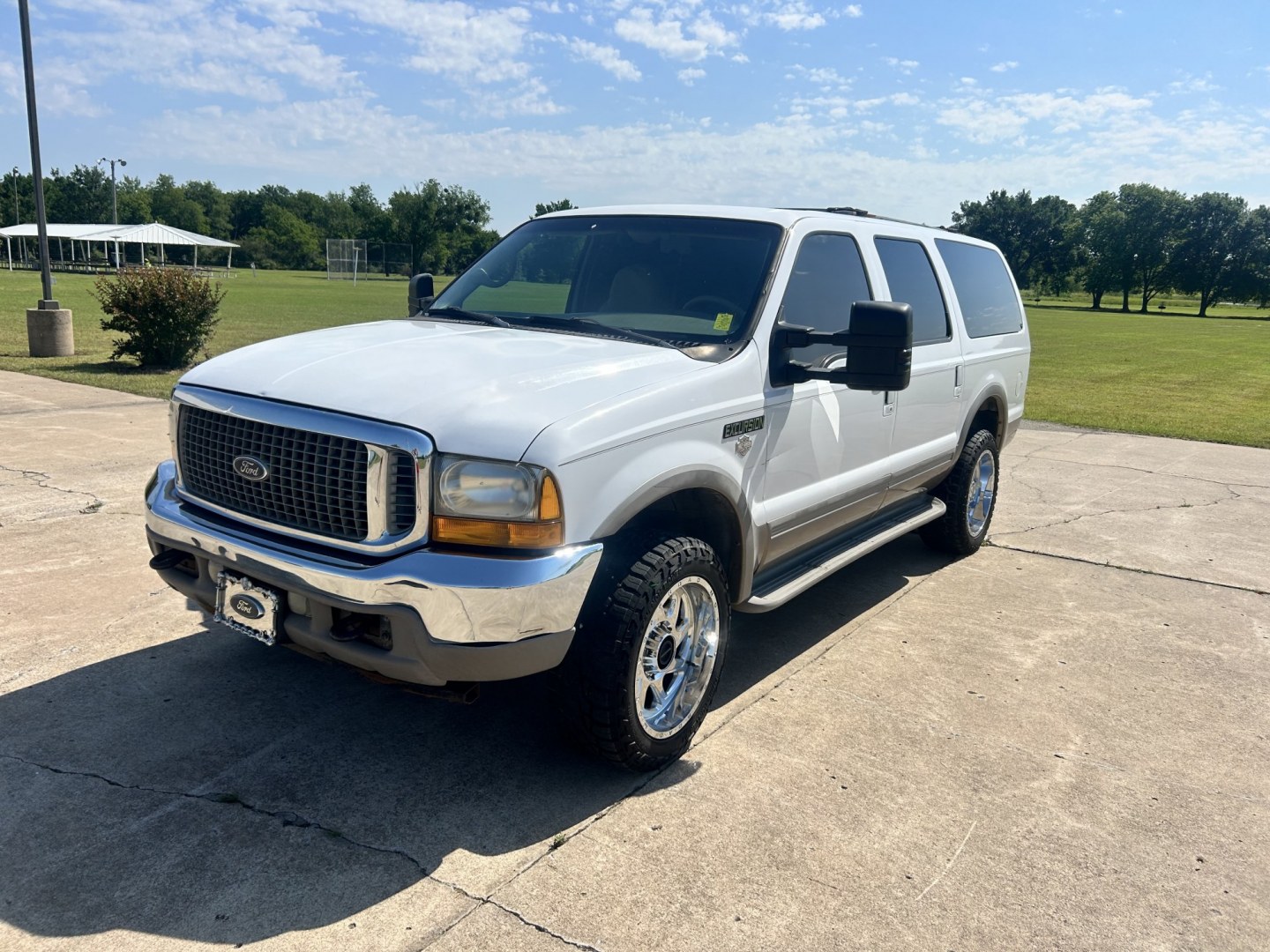 2001 Ford Excursion Limited 4x4's photo