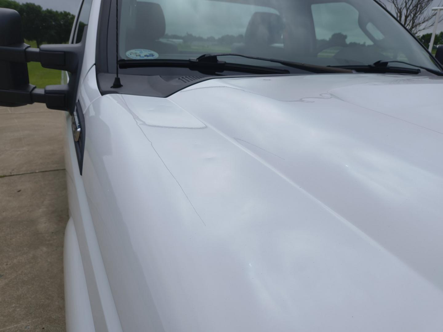 2013 White /GRAY Ford F-250 SD XL 2WD (1FTBF2A69DE) with an 6.2L V8 OHV 16V engine, 6-Speed Automatic transmission, located at 17760 Hwy 62, Morris, OK, 74445, (918) 733-4887, 35.609104, -95.877060 - 2013 F250 2WD SUPER DUTY HAS THE 6.2L V8 ENGINE. THIS IS A DEDICATED CNG ONLY RUNS ON COMPRESSED NATURAL GAS. ***CLEAN TITLE*** THIS FEATURES LEATHER SEATS, MANUAL SEATS, MANUAL WINDOWS, MANUAL LOCKS, MANUAL MIRRORS, AM FM RADIO, METAL CONSOLE, CRUISE CONTROL, TRACTION CONTROL, TRAILER BRAKES, TRAIL - Photo#32