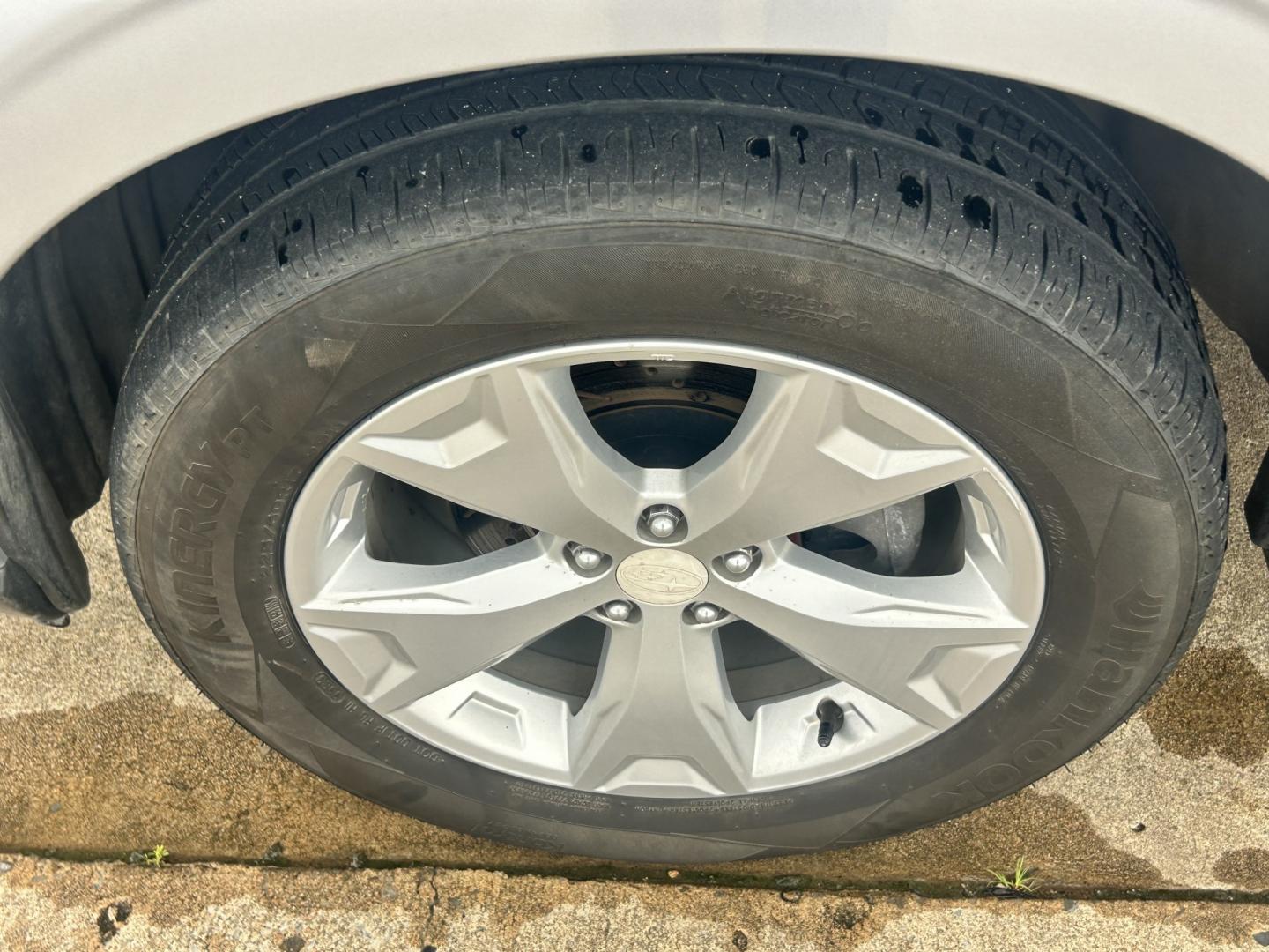 2015 Silver /BLACK Subaru Forester (JF2SJADC9FH) with an 2.5L H4 SOHC 16V engine, 6-Speed Automatic transmission, located at 17760 Hwy 62, Morris, OK, 74445, (918) 733-4887, 35.609104, -95.877060 - 2015 SUBARU FORESTER AWD WITH THE 2.5L ENGINE. IT FEATURES CLOTH INTERIOR, POWER AND HEATED SEATS, POWER WINDOWS, POWER LOCKS, POWER MIRRORS, MULTI STEERING CONTROLS, CRUISE CONTROL, HANDS FREE CALLING, AM/FM RADIO, CD PLAYER, AUXILARY PORT, BACKUP CAMERA, BACK SEATS THAT FOLD FOR CARGO SPACE, AND - Photo#22