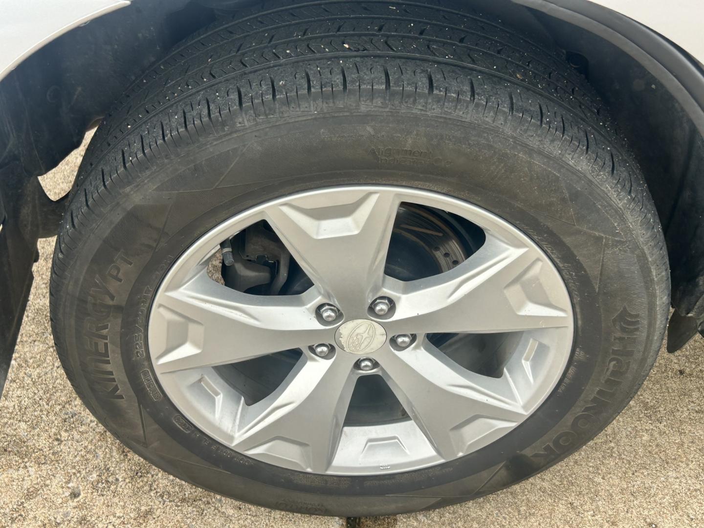 2015 Silver /BLACK Subaru Forester (JF2SJADC9FH) with an 2.5L H4 SOHC 16V engine, 6-Speed Automatic transmission, located at 17760 Hwy 62, Morris, OK, 74445, (918) 733-4887, 35.609104, -95.877060 - 2015 SUBARU FORESTER AWD WITH THE 2.5L ENGINE. IT FEATURES CLOTH INTERIOR, POWER AND HEATED SEATS, POWER WINDOWS, POWER LOCKS, POWER MIRRORS, MULTI STEERING CONTROLS, CRUISE CONTROL, HANDS FREE CALLING, AM/FM RADIO, CD PLAYER, AUXILARY PORT, BACKUP CAMERA, BACK SEATS THAT FOLD FOR CARGO SPACE, AND - Photo#24