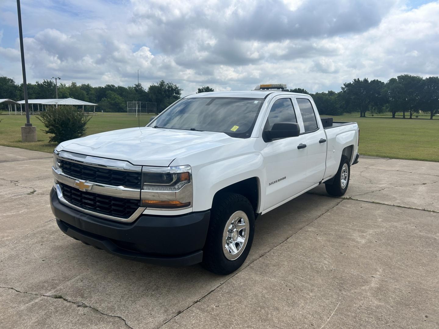 2016 Chevrolet Silverado 1500's photo