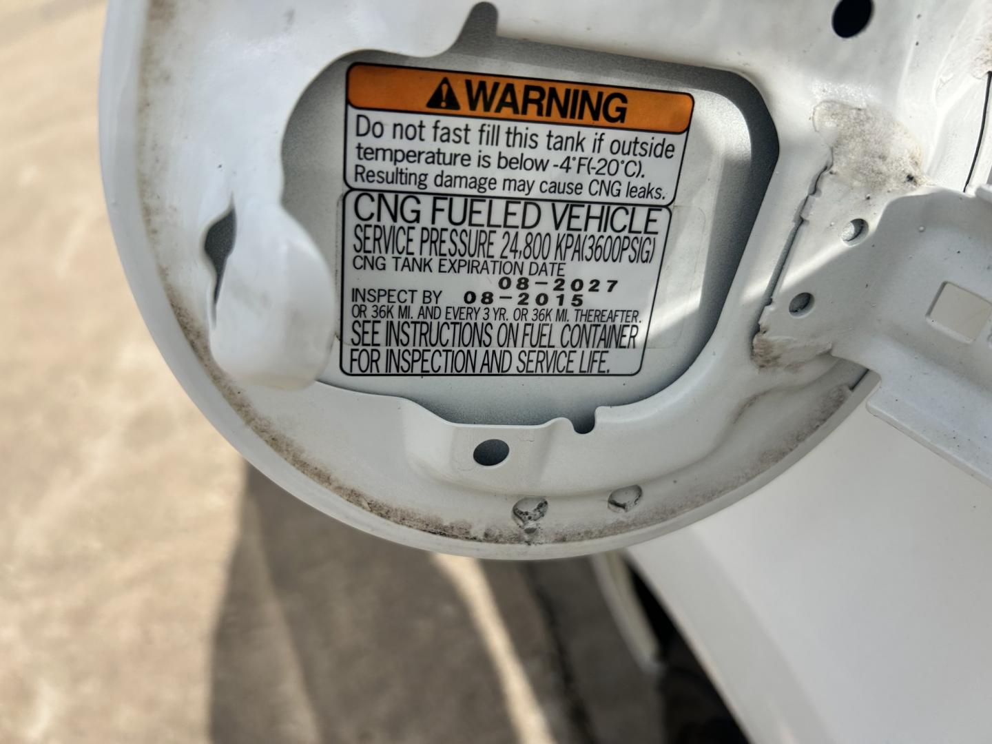 2012 White /GRAY Honda Civic (19XFB5F58CE) with an 1.8L L4 SOHC 16V CNG engine, 5-Speed Automatic transmission, located at 17760 Hwy 62, Morris, OK, 74445, (918) 733-4887, 35.609104, -95.877060 - 2012 HONDA CIVIC DEDICATED CNG (RUNS ONLY ON COMPRESSED NATURAL GAS) HAS A 1.8L 4 CYLINDER ENGINE AND IS 2WD. FEATURES MANUAL SEATS, POWER LOCKS, POWER MIRRORS, POWER WINDOWS. HAS AM/FM RADIO, CD PLAYER, AUX PORT, CRUISE CONTROL, MULTI-FUNCTION STEERING WHEEL CONTROL, HANDS FREE CALLING, AND TRACTIO- Photo#16