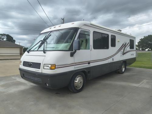 2000 AIRSTREAM LAND YACHT THIRTY CLASS A MOTORHOME 30FT OVERALL 