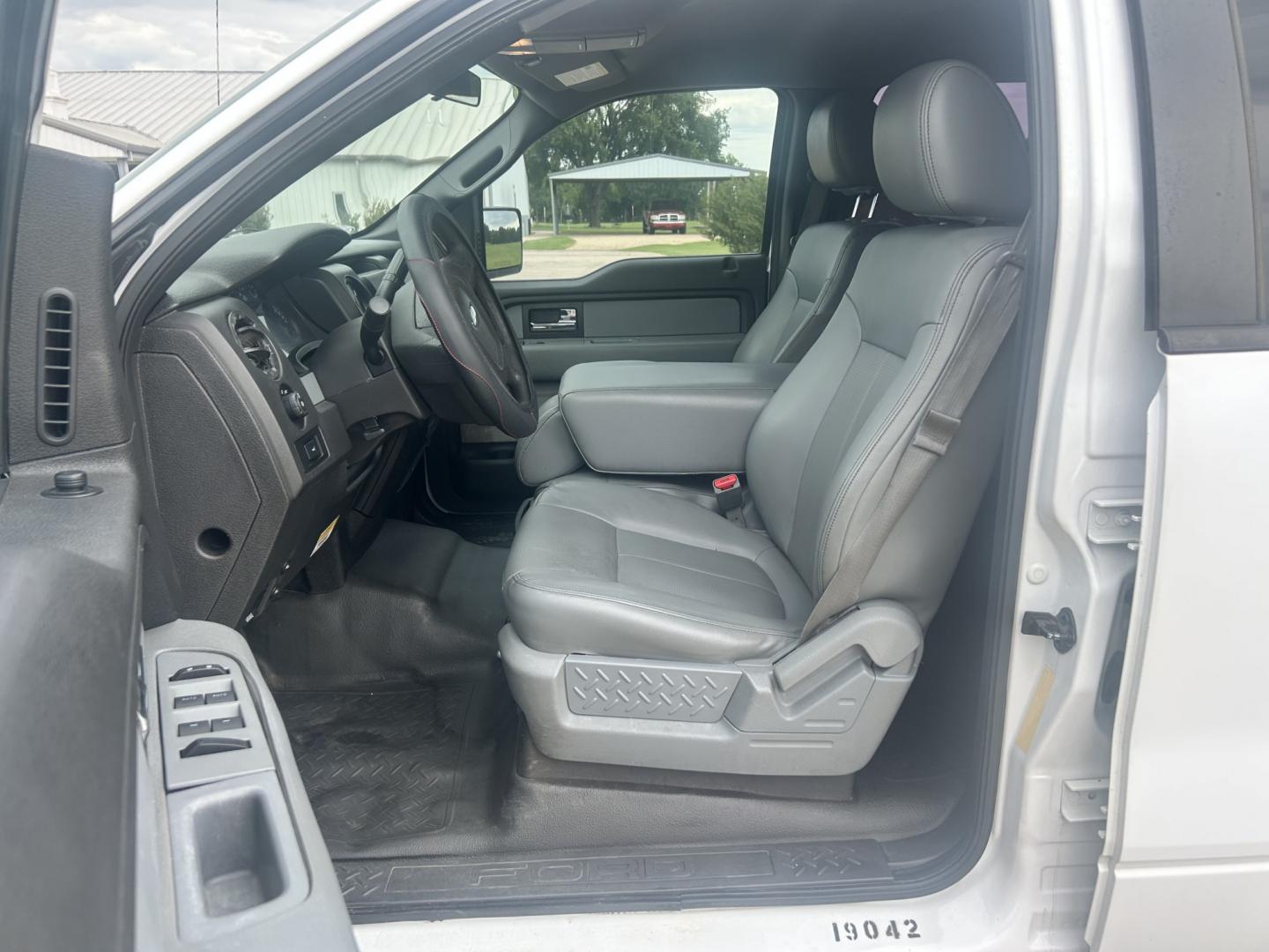 2014 White /GRAY Ford F-150 (1FTEW1CM2EK) with an 3.7L V6 DOHC 24V engine, 6-Speed Automatic transmission, located at 17760 Hwy 62, Morris, OK, 74445, (918) 733-4887, 35.609104, -95.877060 - 2014 FORD F-150 2WD 3.7L V6 DEDICATED CNG ONLY RUNS ON COMPRESSED NATURAL GAS. FEATURES KEYLESS REMOTE ENTRY, VINYL MANUAL SEATS, POWER LOCKS, POWER WINDOWS, AM/FM STEREO, AND TRACTION CONTROL. HAS 137,341 MILES WITH 255/65R17 TIRES. THIS IS A DEDICATED CNG THAT ONLY RUNS ON COMPRESSED NATURAL GAS A- Photo#9