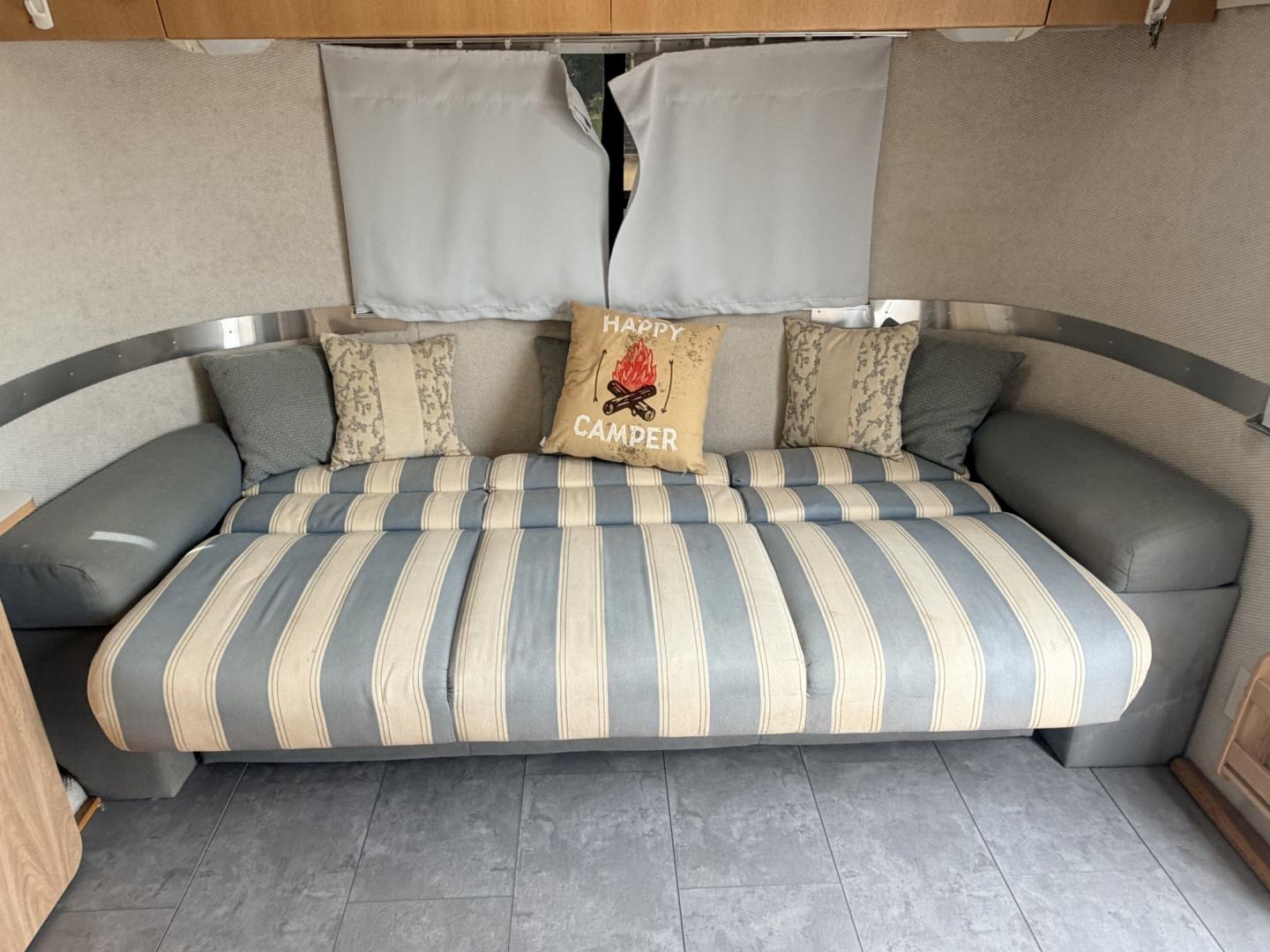 2005 Silver /TAN AIRSTREAM SAFARI - (1STGPYJ295J) , located at 17760 Hwy 62, Morris, OK, 74445, 35.609104, -95.877060 - 2005 AIRSTREAM SAFARI 25.5FT OVERALL WITH 16FT MANUAL AWNING. IN THE LIVING AND KITCHEN AREA IS A SOFA THAT FOLDS DOWN FOR ADDITIONAL SLEEPING, STORAGE UNDER THE SOFA, OVERHEAD CABINETS, FOLD OUT DINETTE TABLE, FOLD OUT END TABLE, 3 BURNING STOVE WITH OVEN, DOUBLE STAINLESS STEEL SINK, OVERHEAD CAB- Photo#14