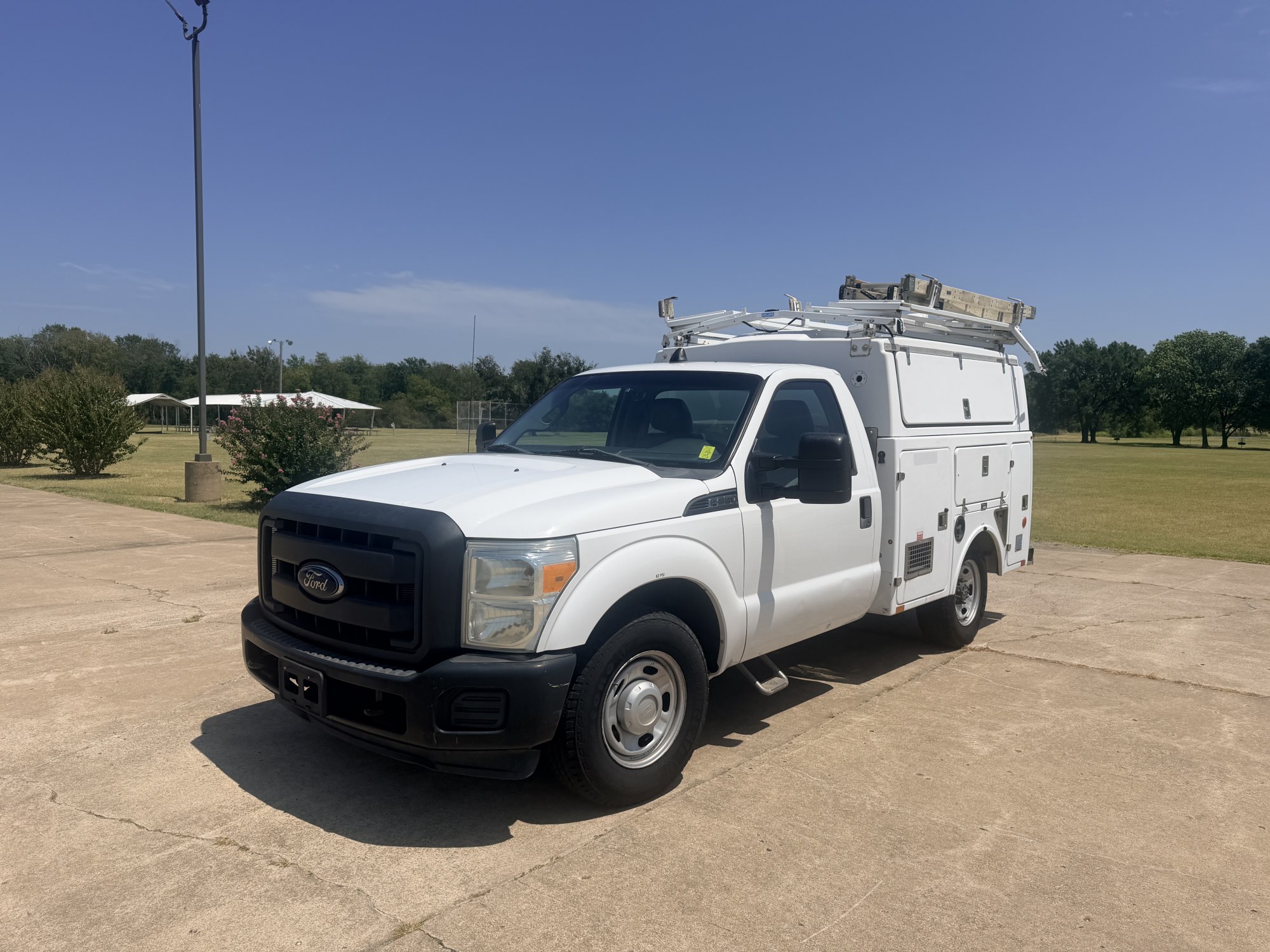 photo of 2013 FORD F350 TOOL BED SD 2WD DEDICATED CNG ONLY RUNS ON (COMPRESSED NATURAL GAS) $1190 TAX CREDIT AVAILABLE......SEE HOW OKLAHOMAN'S CAN OPERATE FOR LESS THAN $1.00 PER GALLON!!...HIT SHOW MORE BELOW IN OUR DESCRIPTION