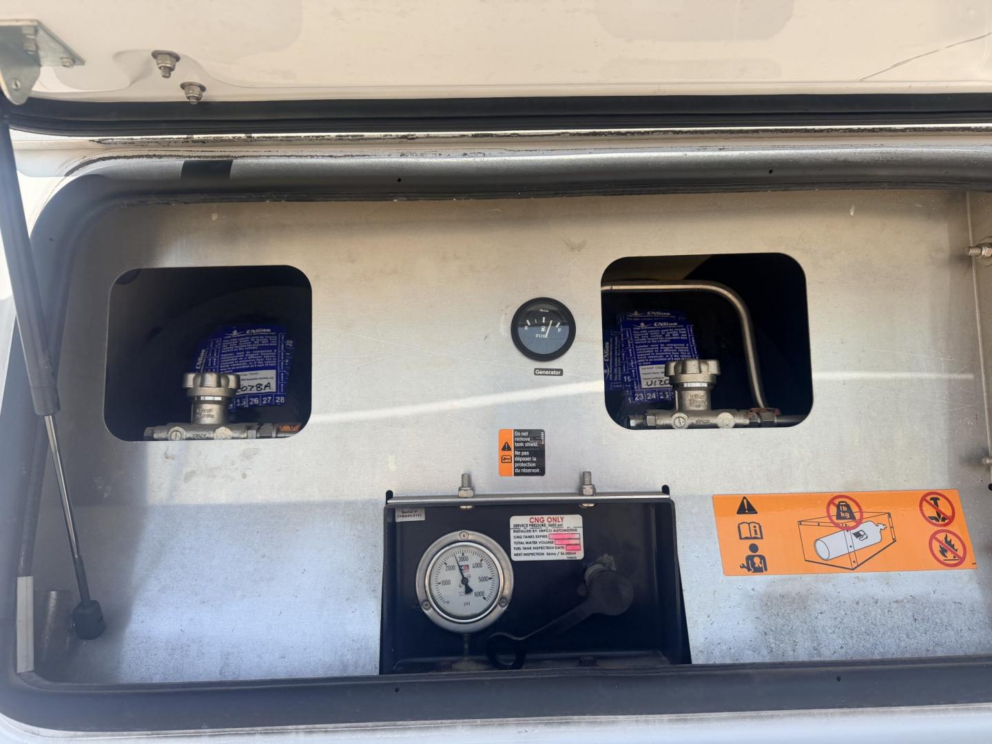 2013 White /GRAY Ford F-350 SD (1FDRF3A66DE) with an 6.2L V8 OHV 16V engine, 6A transmission, located at 17760 Hwy 62, Morris, OK, 74445, (918) 733-4887, 35.609104, -95.877060 - 2013 FORD F-350 6.2 V8 RWD DEDICATED CNG ONLY RUNS ON COMPRESSED NATURAL GAS AND DOES NOT RUN ON GASOLINE. FEATURES MANUAL SEATS, MANUAL LOCKS, MANUAL WINDOWS, MANUAL MIRRORS, AM/FM STEREO, VINYL SEATS, CRUISE CONTROL, TRACTION CONTROL, POWER CONVERTER, GASOLINE CUMMINGS GENERATOR, EASY LOAD LADDER- Photo#17