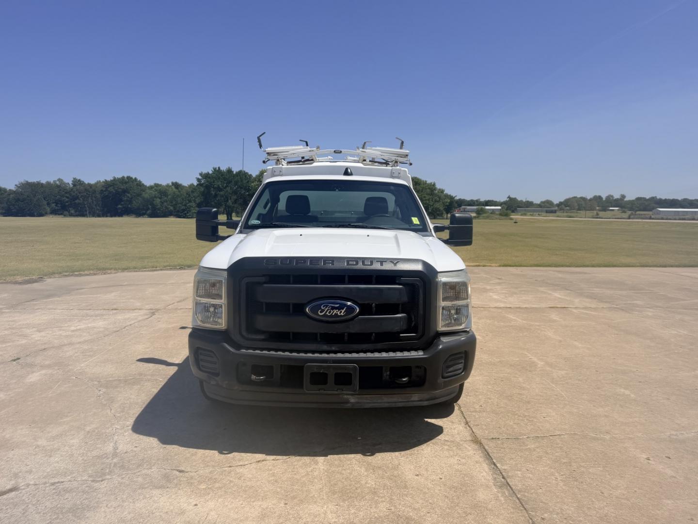 2013 White /GRAY Ford F-350 SD (1FDRF3A60DE) with an 6.2L V8 OHV 16V engine, 6A transmission, located at 17760 Hwy 62, Morris, OK, 74445, (918) 733-4887, 35.609104, -95.877060 - 2013 FORD F-350 6.2L V8 2WD DEDICATED CNG ONLY RUNS ON COMPRESSED NATURAL GAS AND DOES NOT RUN ON GASOLINE. FEATURES MANUAL SEATS, MANUAL LOCKS, MANUAL WINDOWS, MANUAL MIRRORS, AM/FM STEREO, VINYL SEATS, CRUISE CONTROL, TRACTION CONTROL, POWER CONVERTER, EASY LOAD LADDER RACK, BACK UP CAMERA,AND L- Photo#1