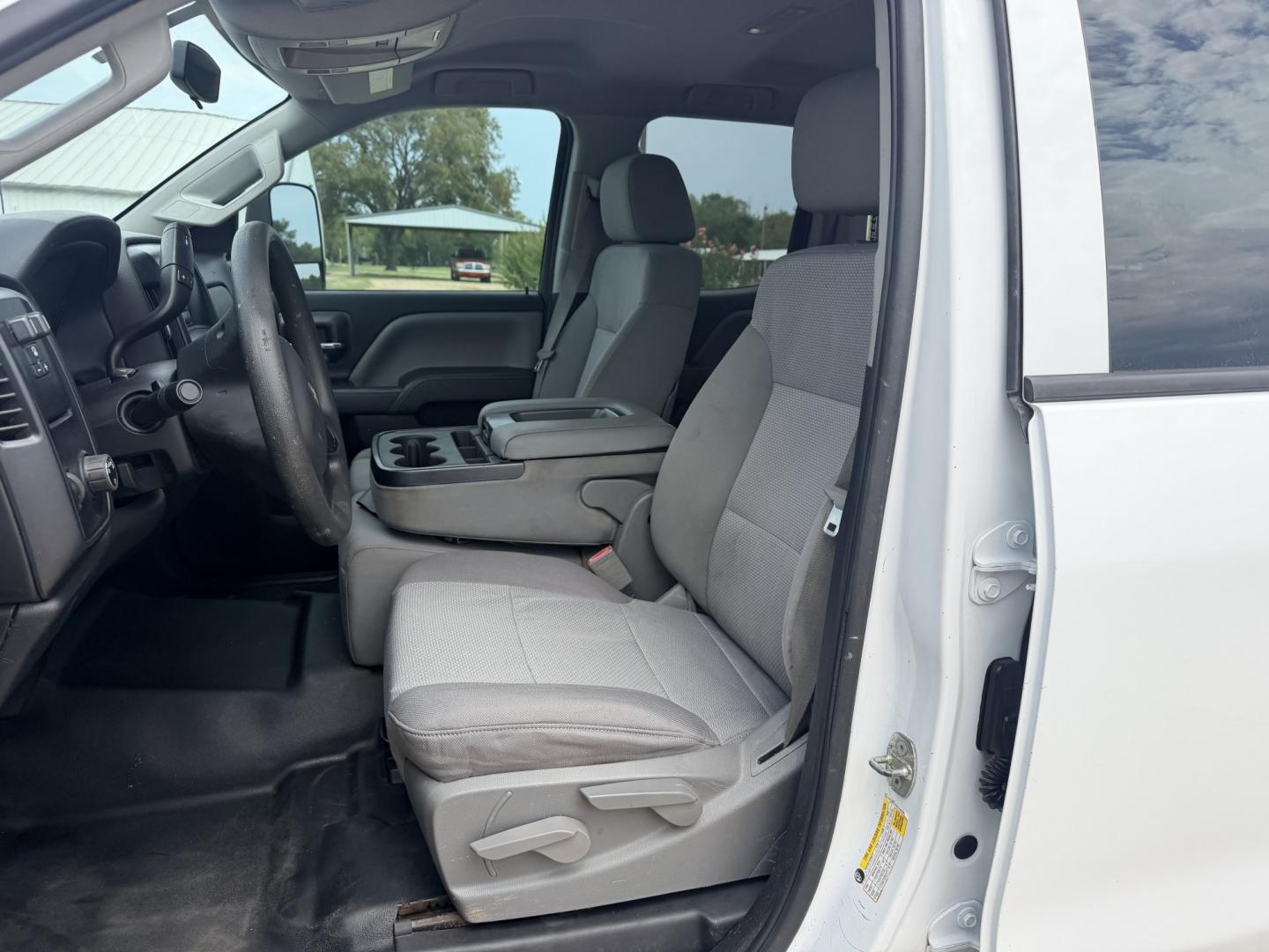 2015 White /Gray Chevrolet Silverado 2500HD (1GC2CUEG3FZ) with an 6.0L V8 OHV 16V FFV engine, 6A transmission, located at 17760 Hwy 62, Morris, OK, 74445, (918) 733-4887, 35.609104, -95.877060 - 2015 CHEVY SILVERADO 2500 HD 2WD BI-FUEL SYSTEM THAT RUNS ON CNG OR GASOLINE WITH 6.0L V8 ENIGINE. IT FEATURES POWER LOCKS, POWER WINDOWS, MANUAL SEATS, CLOTH INTERIOR, CRUSIE CONTROL, TRACTION CONTROL, AM/FM RADIO, NO BACK SEAT HAS OPEN TOOL BOX, (ADDITIONAL BACK SEAT INCLUDED), PIPE VISE, AND TOOL- Photo#8