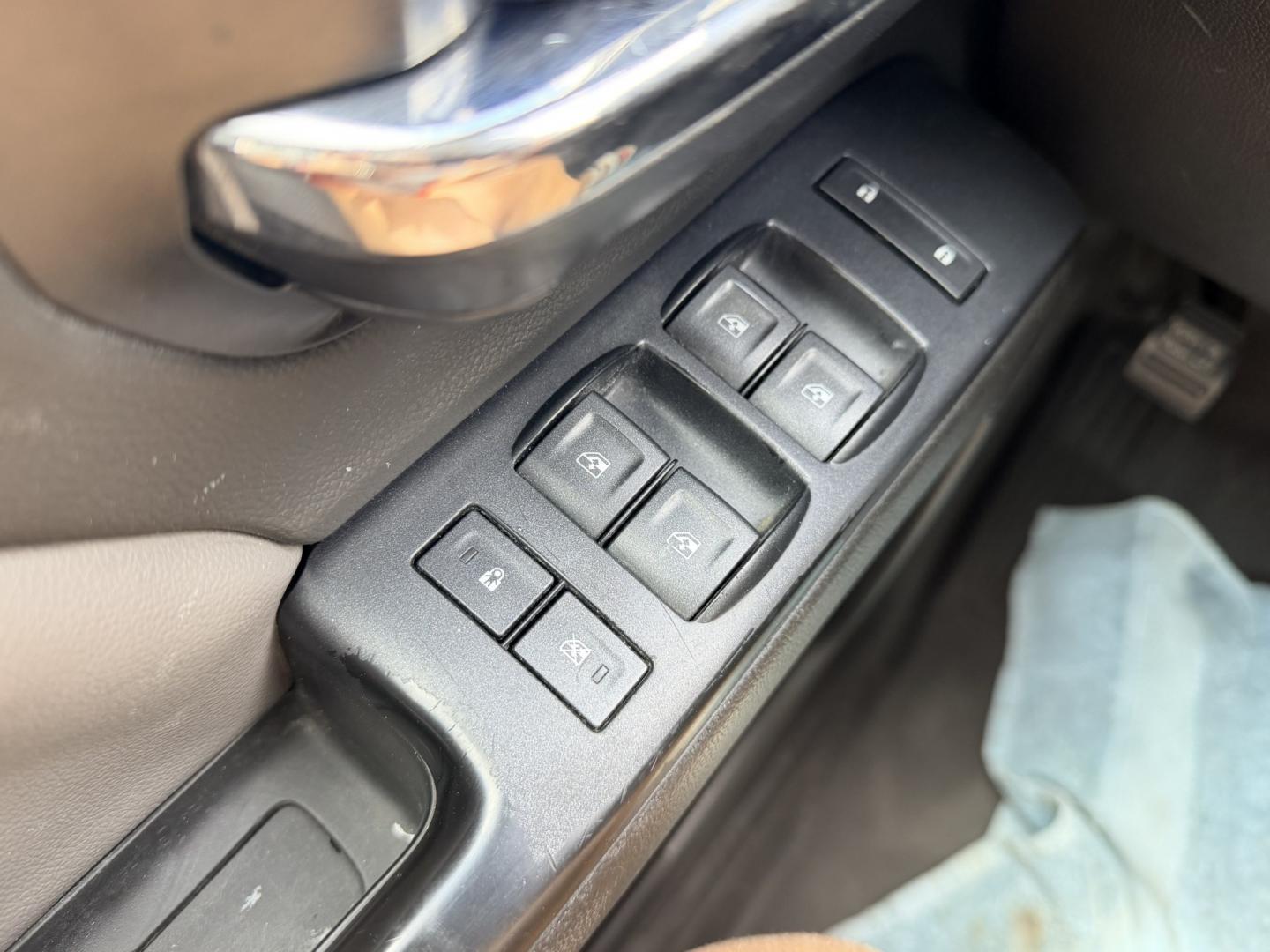 2015 White /Gray Chevrolet Silverado 2500HD (1GC2CUEG3FZ) with an 6.0L V8 OHV 16V FFV engine, 6A transmission, located at 17760 Hwy 62, Morris, OK, 74445, (918) 733-4887, 35.609104, -95.877060 - 2015 CHEVY SILVERADO 2500 HD 2WD BI-FUEL SYSTEM THAT RUNS ON CNG OR GASOLINE WITH 6.0L V8 ENIGINE. IT FEATURES POWER LOCKS, POWER WINDOWS, MANUAL SEATS, CLOTH INTERIOR, CRUSIE CONTROL, TRACTION CONTROL, AM/FM RADIO, NO BACK SEAT HAS OPEN TOOL BOX, (ADDITIONAL BACK SEAT INCLUDED), PIPE VISE, AND TOOL- Photo#9
