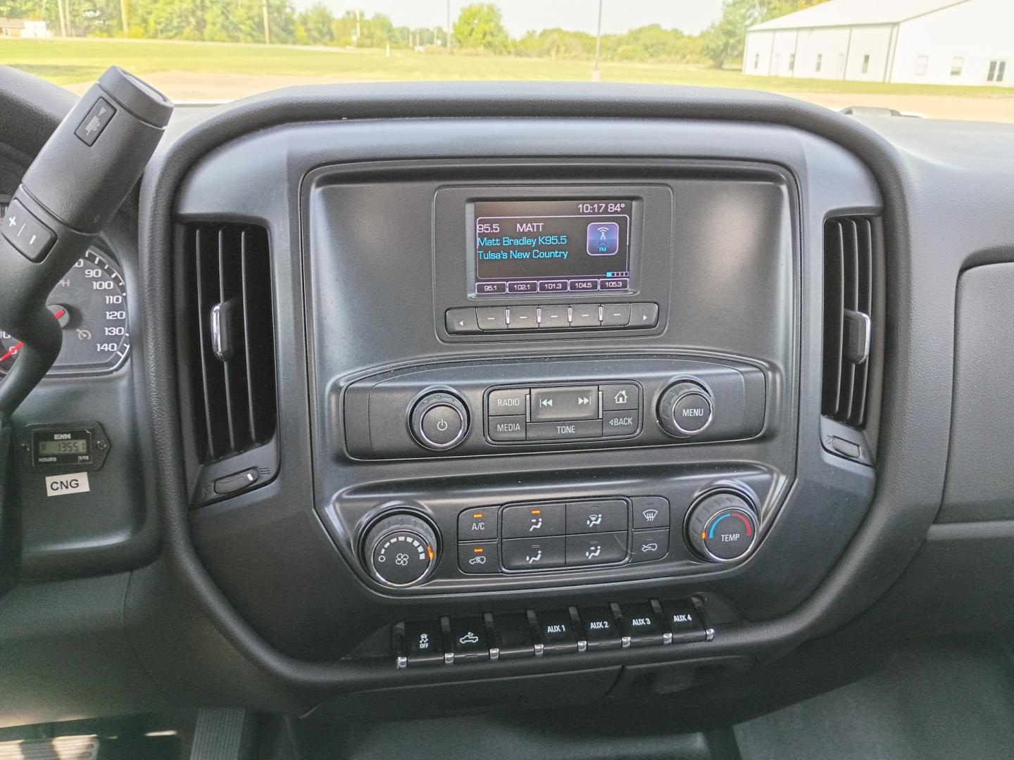 2017 White /Gray Chevrolet Silverado 1500 Work Truck Double Cab 4WD (1GCVKNEC8HZ) with an 5.3L V8 OHV 16V engine, 6A transmission, located at 17760 Hwy 62, Morris, OK, 74445, (918) 733-4887, 35.609104, -95.877060 - 2017 CHEVY SILVERADO 1500 4WD ***CLEAN TITLE*** BI-FUEL SYSTEM RUNS ON CNG OR GASOLINE WITH THE 5.3L V8 ENGINE. IT FEATURES MANUAL SEATS, VINLY INTERIOR, POWER LOCKS, POWER WINDOWS, AM/FM RADIO, BACKUP CAMERA, CRUSIE CONTROL, TRACTION CONTROL, WEATHER GUARD SIDE TOOL BOXES, AND SAFETY LIGHT. ONLY 15- Photo#14