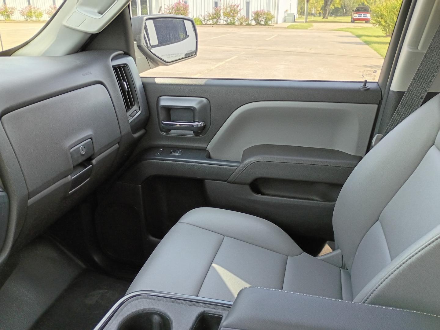 2017 White /Gray Chevrolet Silverado 1500 Work Truck Double Cab 4WD (1GCVKNEC8HZ) with an 5.3L V8 OHV 16V engine, 6A transmission, located at 17760 Hwy 62, Morris, OK, 74445, (918) 733-4887, 35.609104, -95.877060 - 2017 CHEVY SILVERADO 1500 4WD ***CLEAN TITLE*** BI-FUEL SYSTEM RUNS ON CNG OR GASOLINE WITH THE 5.3L V8 ENGINE. IT FEATURES MANUAL SEATS, VINLY INTERIOR, POWER LOCKS, POWER WINDOWS, AM/FM RADIO, BACKUP CAMERA, CRUSIE CONTROL, TRACTION CONTROL, WEATHER GUARD SIDE TOOL BOXES, AND SAFETY LIGHT. ONLY 15- Photo#15