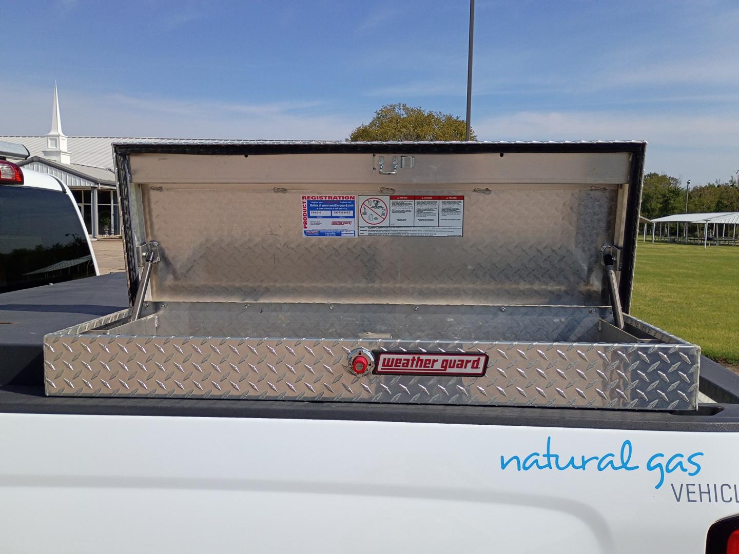 2017 White /Gray Chevrolet Silverado 1500 Work Truck Double Cab 4WD (1GCVKNEC8HZ) with an 5.3L V8 OHV 16V engine, 6A transmission, located at 17760 Hwy 62, Morris, OK, 74445, (918) 733-4887, 35.609104, -95.877060 - 2017 CHEVY SILVERADO 1500 4WD ***CLEAN TITLE*** BI-FUEL SYSTEM RUNS ON CNG OR GASOLINE WITH THE 5.3L V8 ENGINE. IT FEATURES MANUAL SEATS, VINLY INTERIOR, POWER LOCKS, POWER WINDOWS, AM/FM RADIO, BACKUP CAMERA, CRUSIE CONTROL, TRACTION CONTROL, WEATHER GUARD SIDE TOOL BOXES, AND SAFETY LIGHT. ONLY 15- Photo#19
