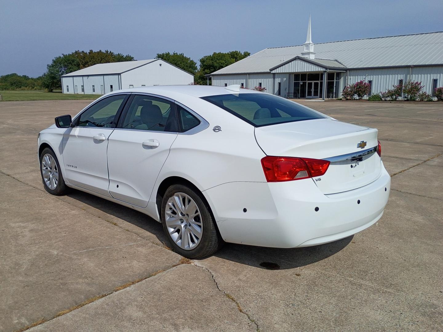 2016 White /GRAY Chevrolet Impala CNG 2FL (2G11Y5SN8G9) with an 3.6L V6 DOHC 24V CNG engine, 6A transmission, located at 17760 Hwy 62, Morris, OK, 74445, (918) 733-4887, 35.609104, -95.877060 - 2016 CHEVY IMPALA WITH 3.6L V6 ENGINE. IT FEATURES KEYLESS ENTRY, CLOTH INTERIOR, POWER SEATS, POWER LOCKS, POWER WINDOWS, POWER MIRRORS, AUXILILARY PORT, CRUISE CONTROL, AND TRACTION CONTROL. ONLY 78,485 MILES AND FIRESTONE 225/60R16 TIRES. $13,900 CALL RUSS, JONA OR HARLEY 918-733-4887 **********- Photo#7