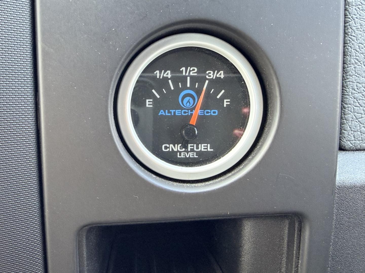 2014 White /Gray Ford F-150 (1FTEW1CMXEK) with an 3.7L V6 DOHC 24V engine, 6A transmission, located at 17760 Hwy 62, Morris, OK, 74445, (918) 733-4887, 35.609104, -95.877060 - 2014 FORD F-150 2WD HAS THE 3.7L V6 ENIGINE BI-FUEL SYSTEM RUNS ON CNG OR GASOLINE. FEATURES KEYLESS REMOTE ENTRY, CLOTH MANUAL SEATS, POWER LOCKS, POWER WINDOWS, AM/FM STEREO, SIRIUS XM STEREO, CD PLAYER, AUXILLARY PORT, USB PORT, CRUISE CONTROL, TRACTION CONTROL, AND HAS WORK CAMPER SHELL WITH SID- Photo#13