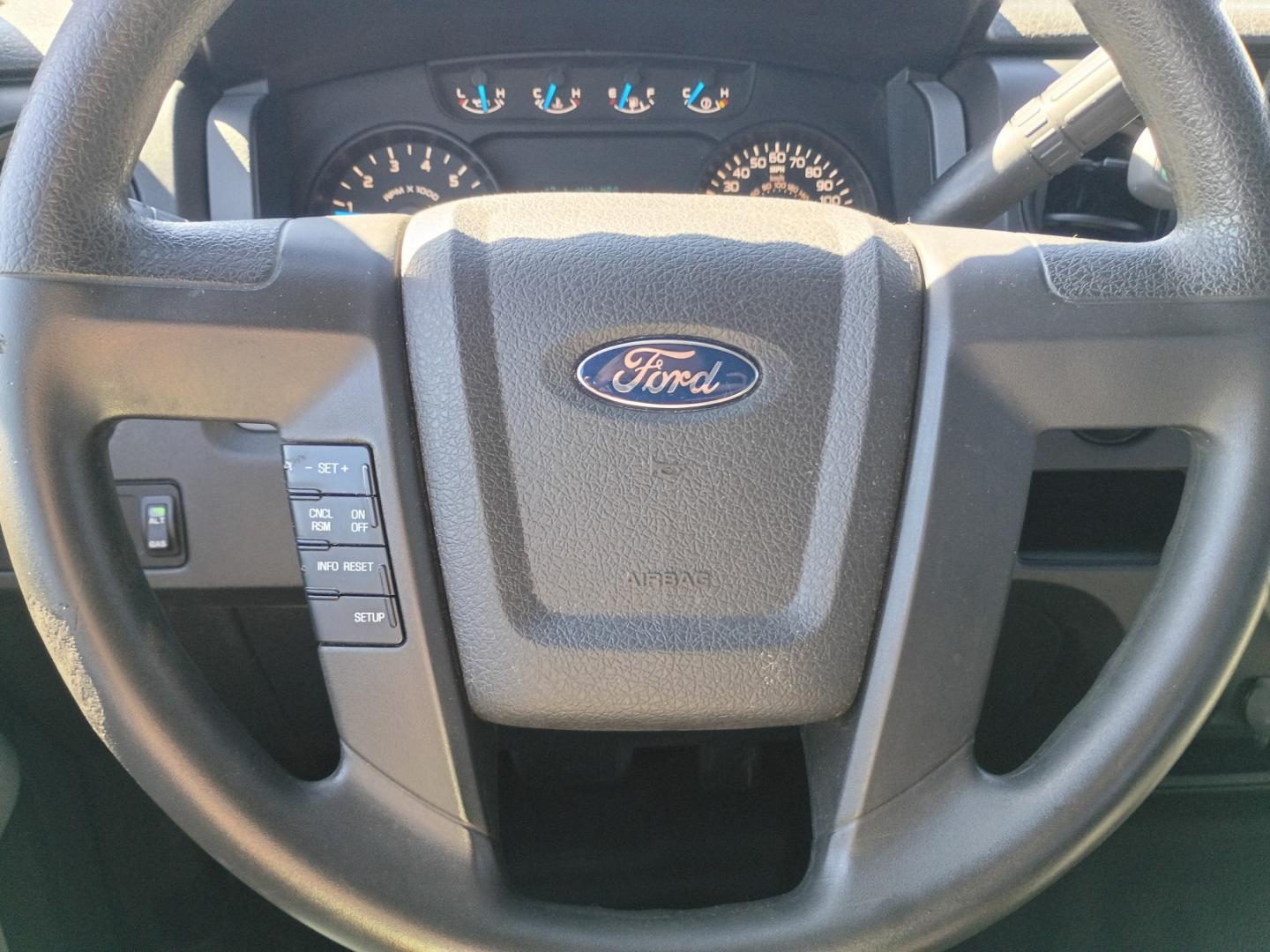 2014 White /GRAY Ford F-150 (1FTEX1CM0EK) with an 3.7L V6 DOHC 24V engine, 6A transmission, located at 17760 Hwy 62, Morris, OK, 74445, (918) 733-4887, 35.609104, -95.877060- Photo#10