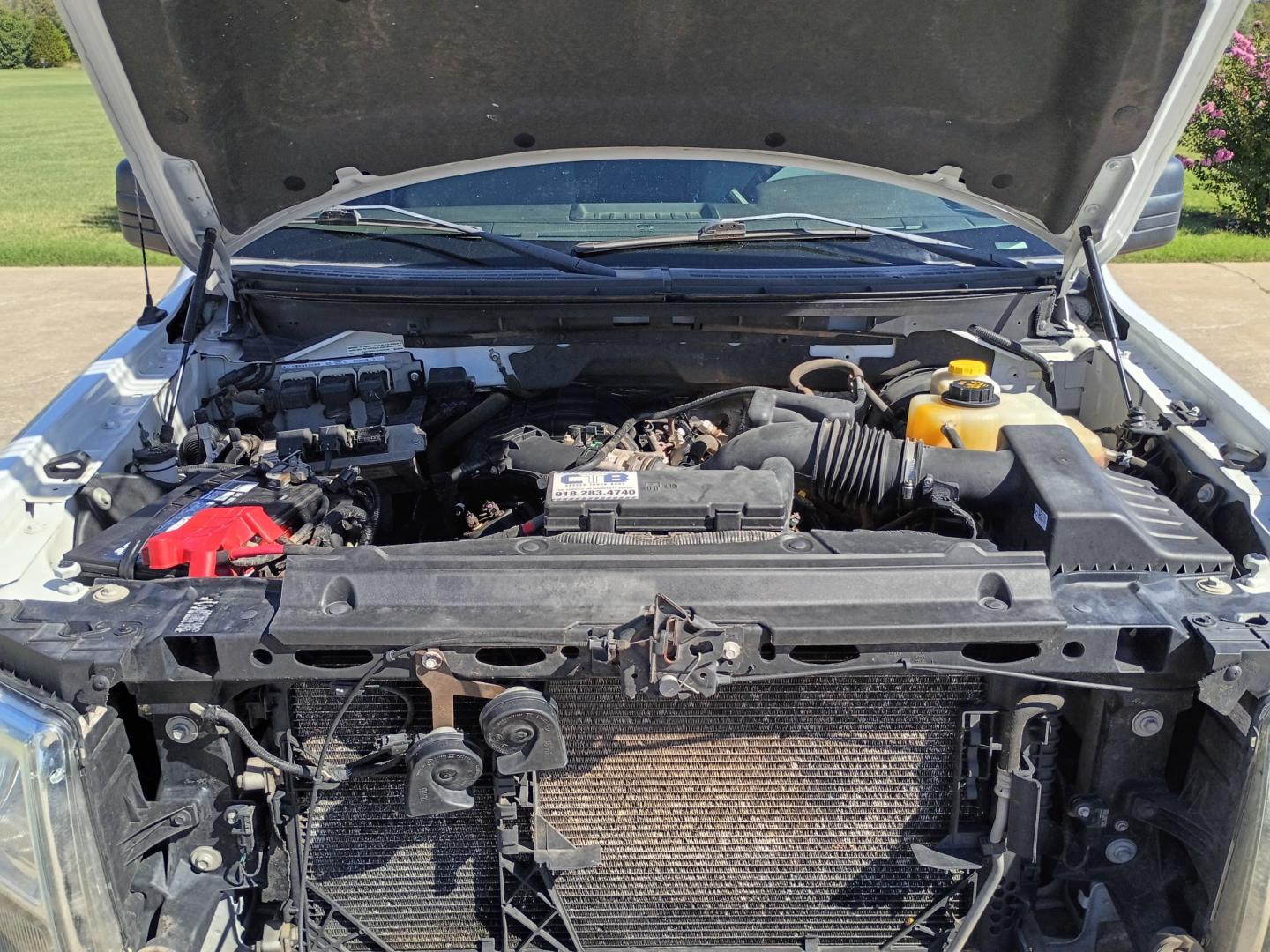 2014 White /GRAY Ford F-150 (1FTEX1CM0EK) with an 3.7L V6 DOHC 24V engine, 6A transmission, located at 17760 Hwy 62, Morris, OK, 74445, (918) 733-4887, 35.609104, -95.877060- Photo#19