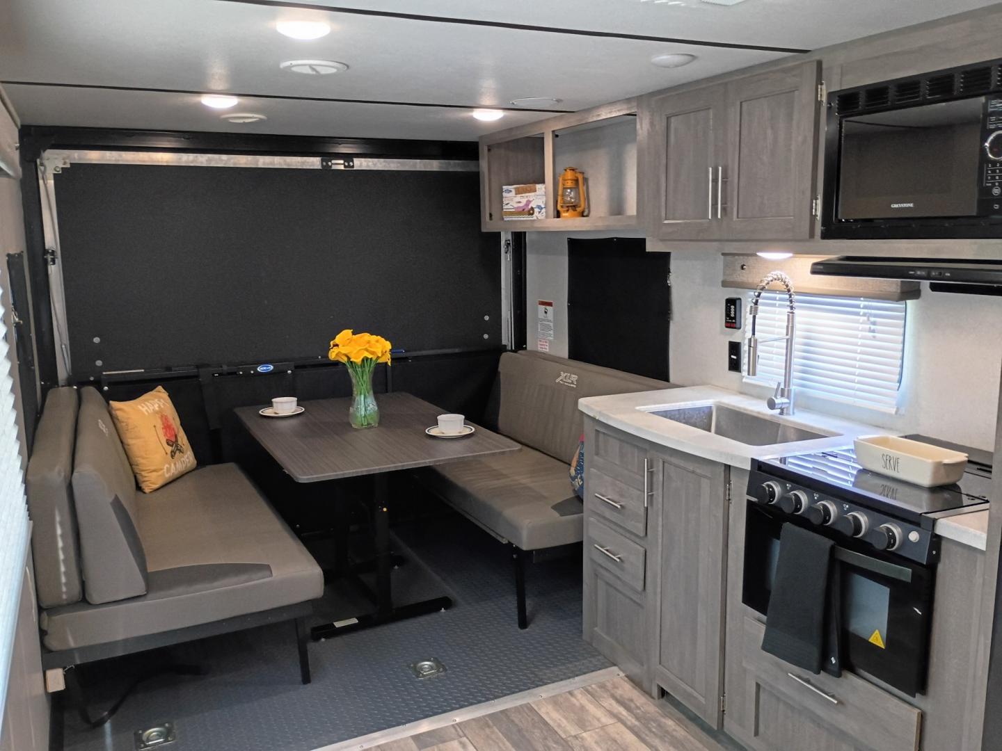 2021 Silver /TAN Forest River XLR Toy Hauler 25LRLE (5ZT2XLPB0MZ) , located at 17760 Hwy 62, Morris, OK, 74445, 35.609104, -95.877060- Photo#11