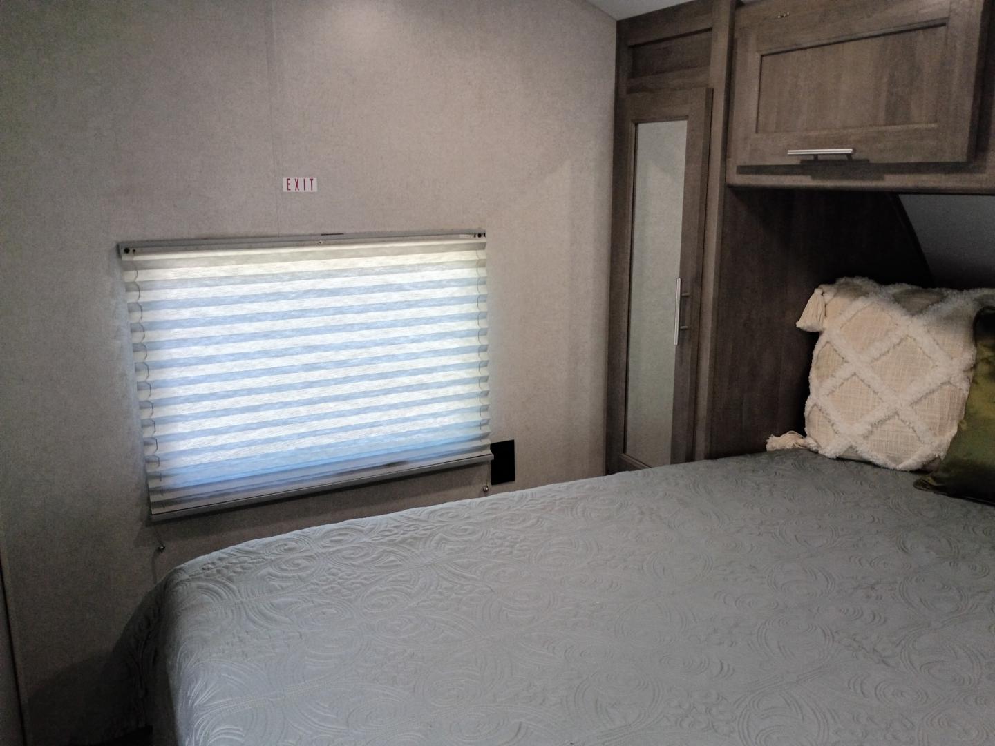 2021 Silver /TAN Forest River XLR Toy Hauler 25LRLE (5ZT2XLPB0MZ) , located at 17760 Hwy 62, Morris, OK, 74445, 35.609104, -95.877060- Photo#27