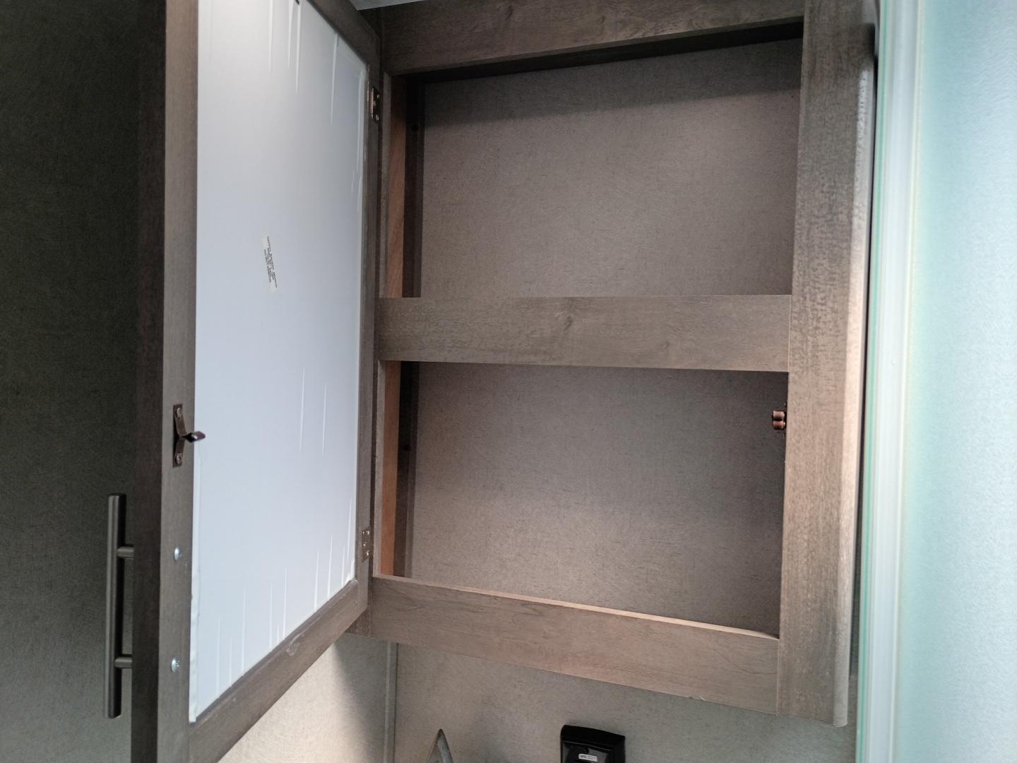 2021 Silver /TAN Forest River XLR Toy Hauler 25LRLE (5ZT2XLPB0MZ) , located at 17760 Hwy 62, Morris, OK, 74445, 35.609104, -95.877060- Photo#33
