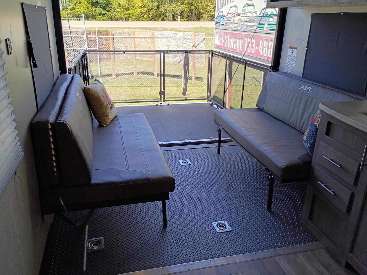 2021 Silver /TAN Forest River XLR Toy Hauler 25LRLE (5ZT2XLPB0MZ) , located at 17760 Hwy 62, Morris, OK, 74445, 35.609104, -95.877060- Photo#40